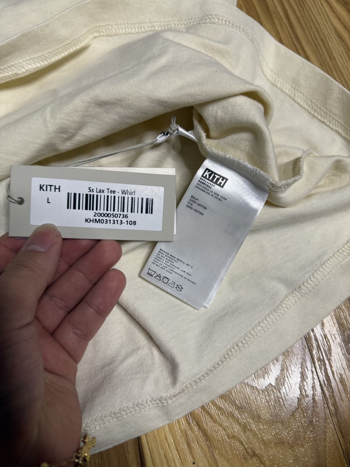 Kith Kith box logo “Cream” shirt Size L Size US L / EU 52-54 / 3 - 5 Thumbnail