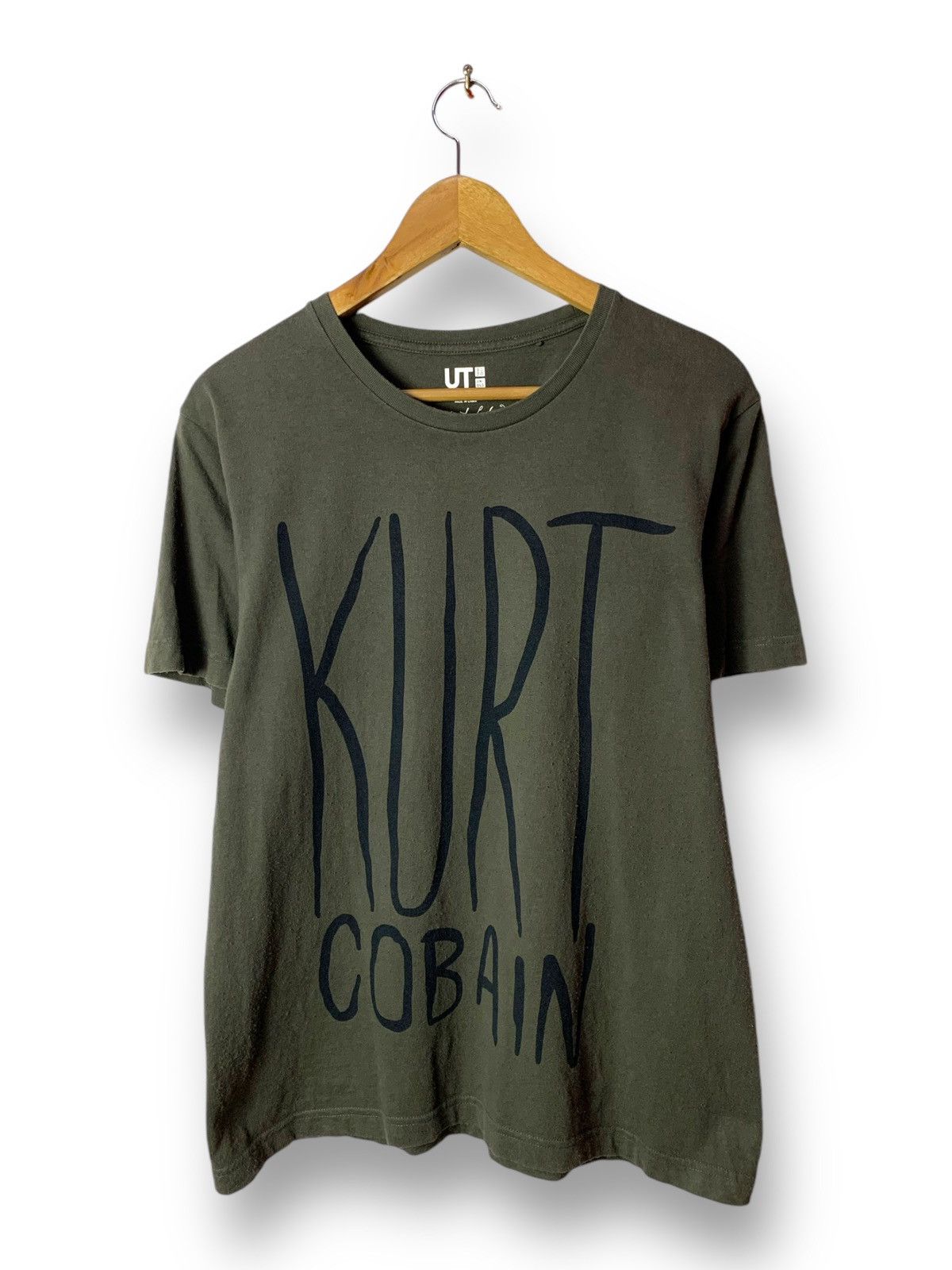Band Tees Steals! Kurt Cobain Nirvana Grunge 90s Band Tee Uniqlo Size US M / EU 48-50 / 2 - 1 Thumbnail
