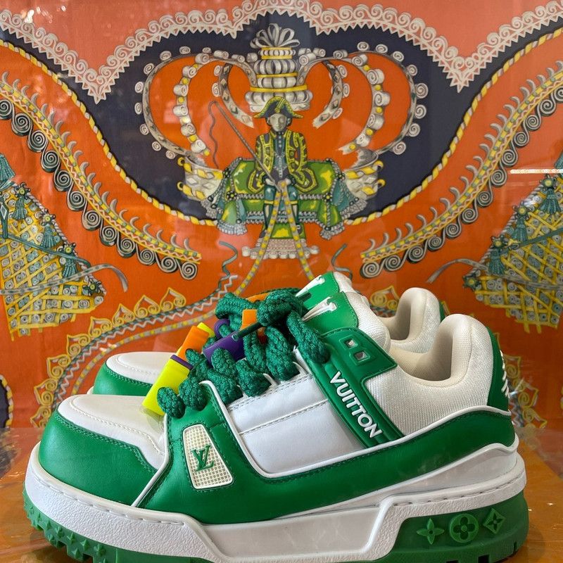 Louis Vuitton Louis Vuitton Trainer Maxi Low-Top Fashion Sneakers 0079 Size US 8 / EU 41 - 1 Thumbnail