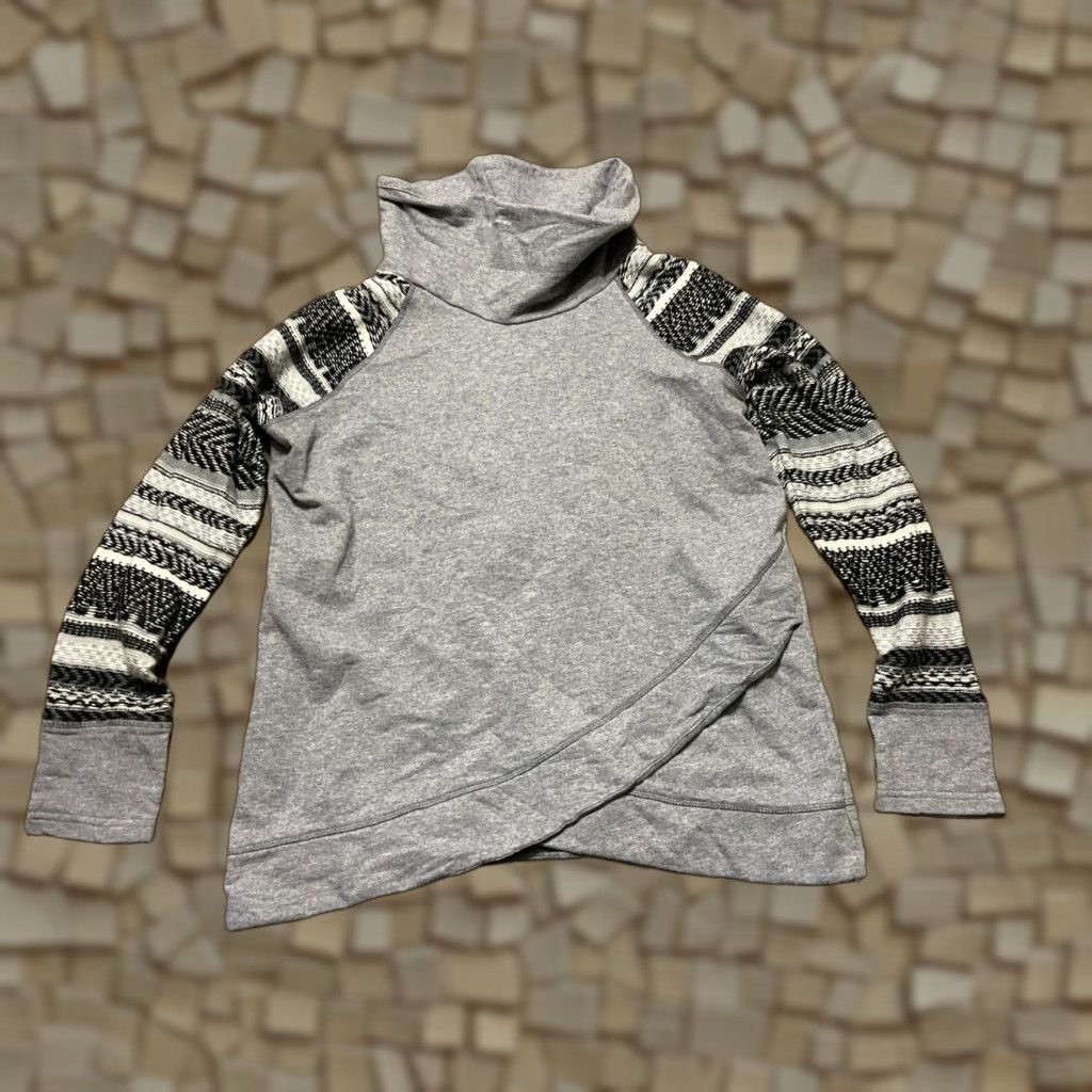 Vintage Maurices Shirt Women's Medium Turtleneck Long Sleeve Gray Black White Solid Casual Fall Spring Summer Modern Basic Regular Womens Size M / US 6-8 / IT 42-44 - 1 Thumbnail
