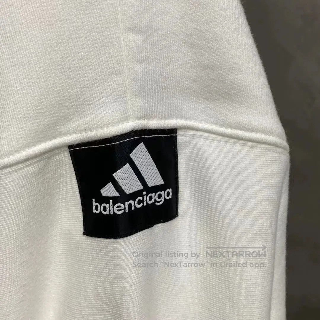 Balenciaga Balenciaga x adidas White Logo Sweatshirt. Size US S / EU 44-46 / 1 - 6 Thumbnail