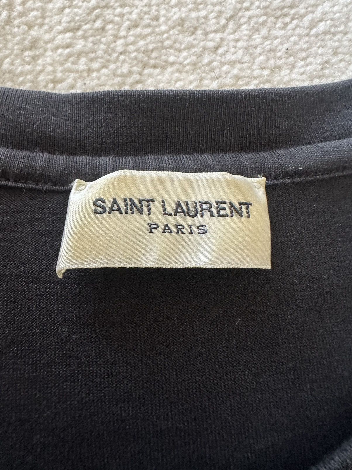Saint Laurent Paris $550 Saint Laurent Rive Gauche black logo t shirt L Size US L / EU 52-54 / 3 - 8 Thumbnail
