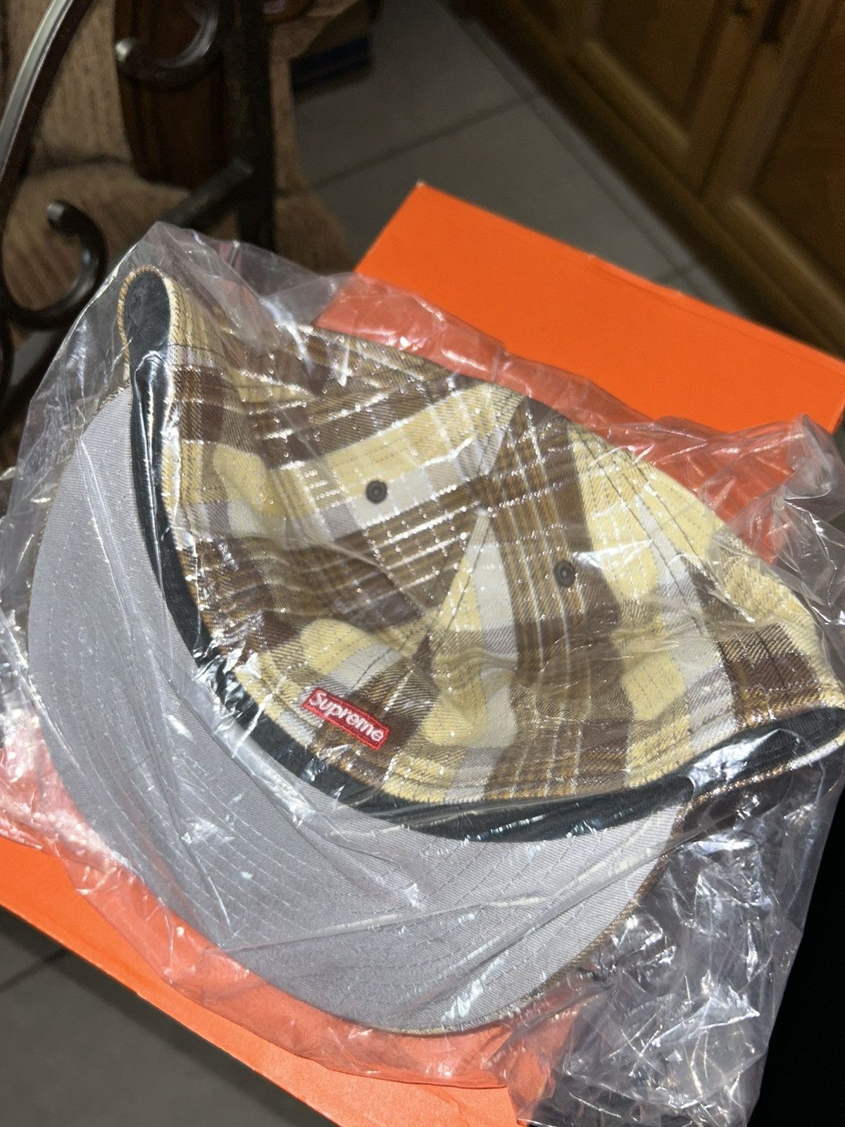 Supreme Supreme Metallic Plaid S Logo New Era Hat Brown SS23 NEW Size ONE SIZE - 4 Thumbnail