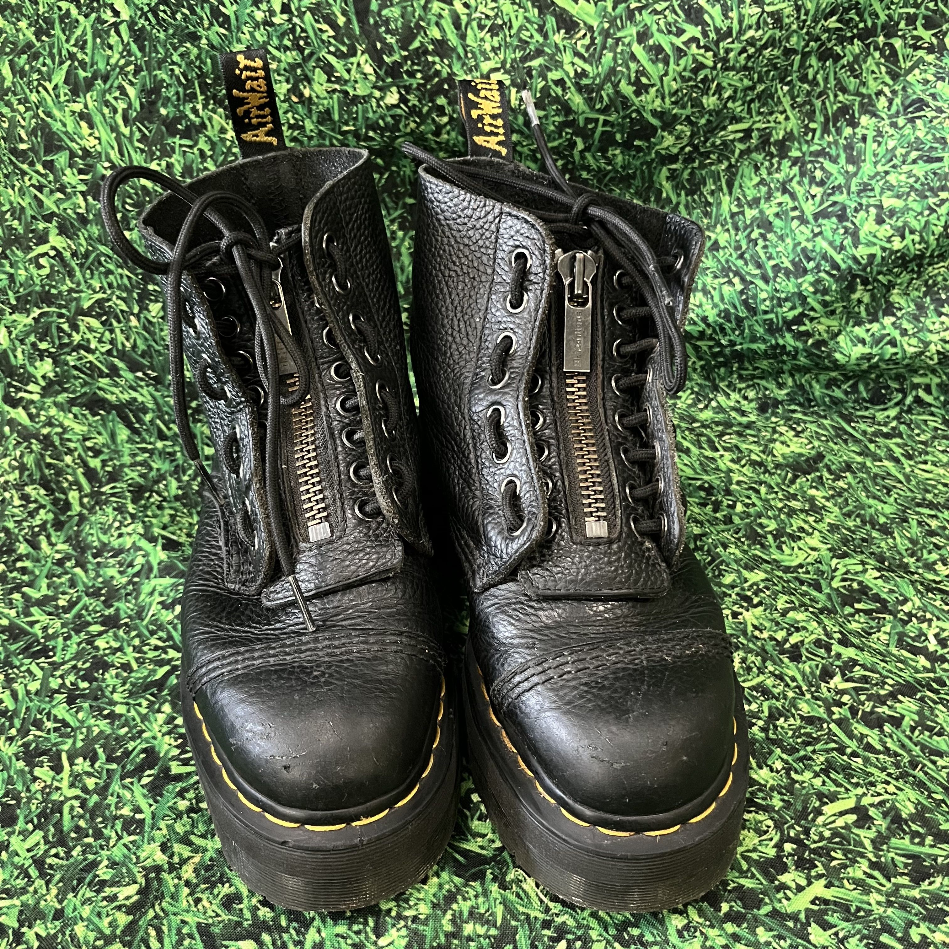 Dr. Martens DR MARTENS SINCLAIR MILLED NAPPA LEATHER boots Size US 7 / IT 37 - 5 Thumbnail