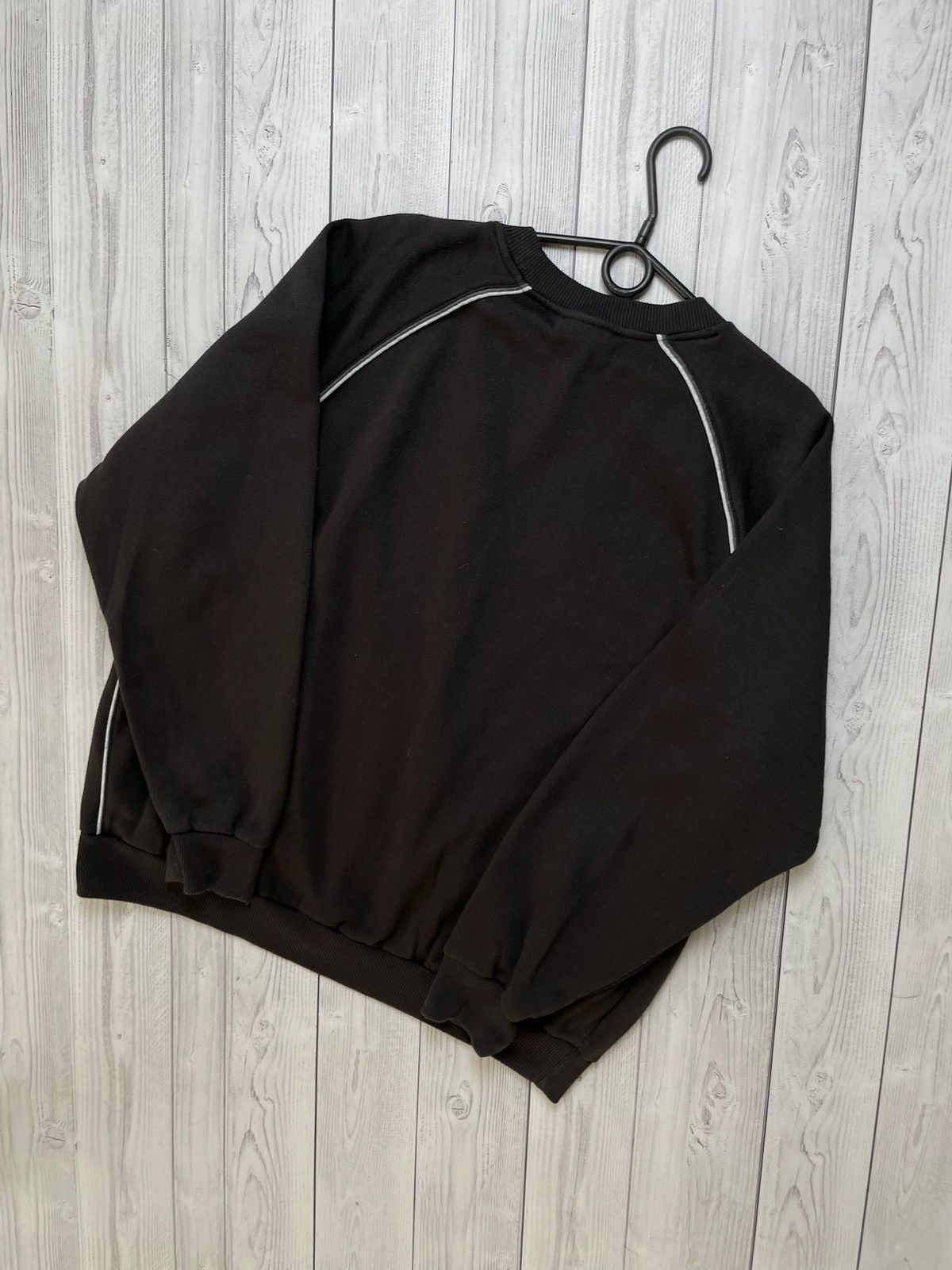 Umbro × Vintage Vintage Umbro sweatshirt logo size XL Size US XL / EU 56 / 4 - 7 Thumbnail