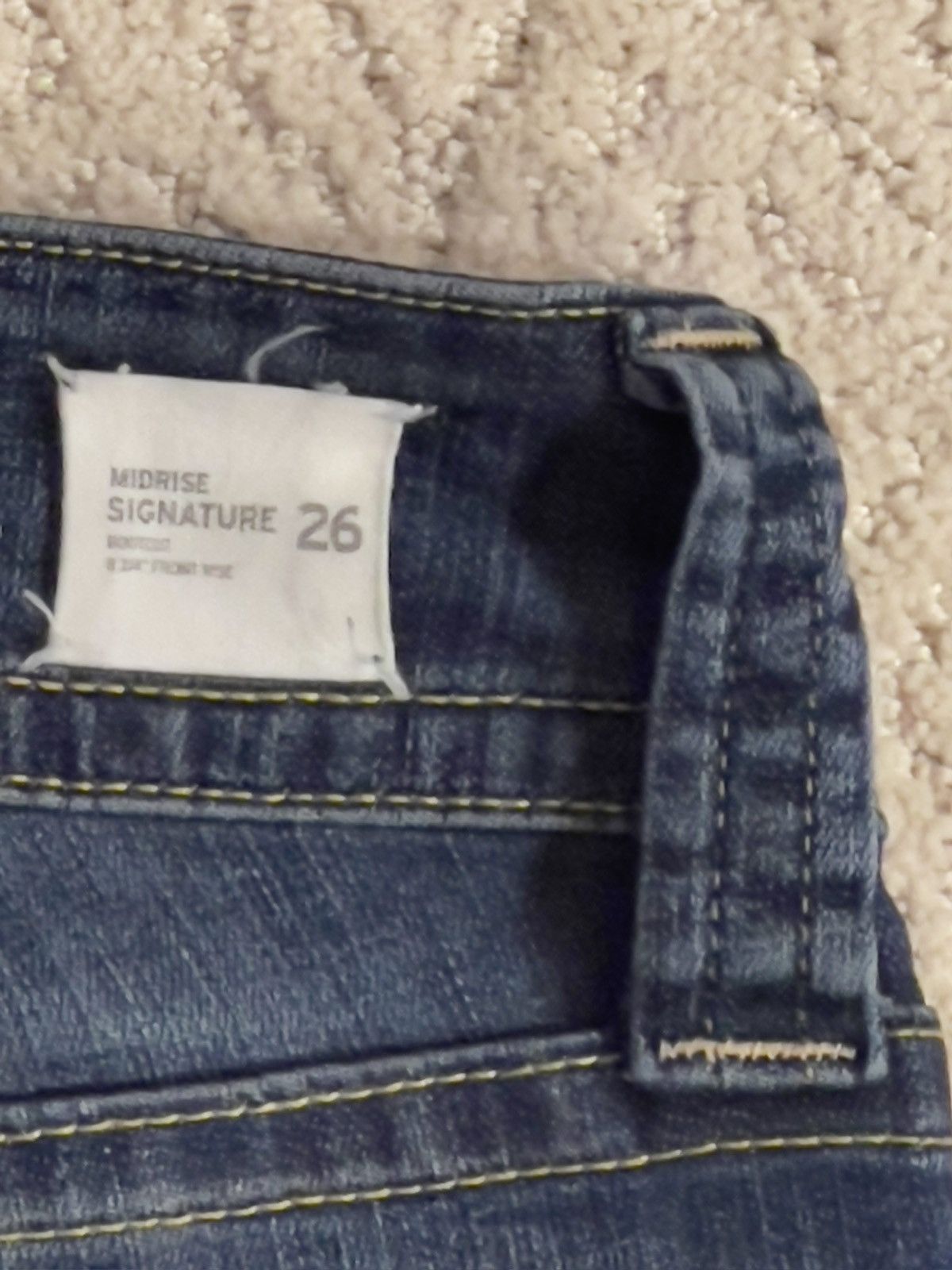 Hudson Hudson Midrise Signature Jeans Size 26" / US 2 / IT 38 - 7 Thumbnail