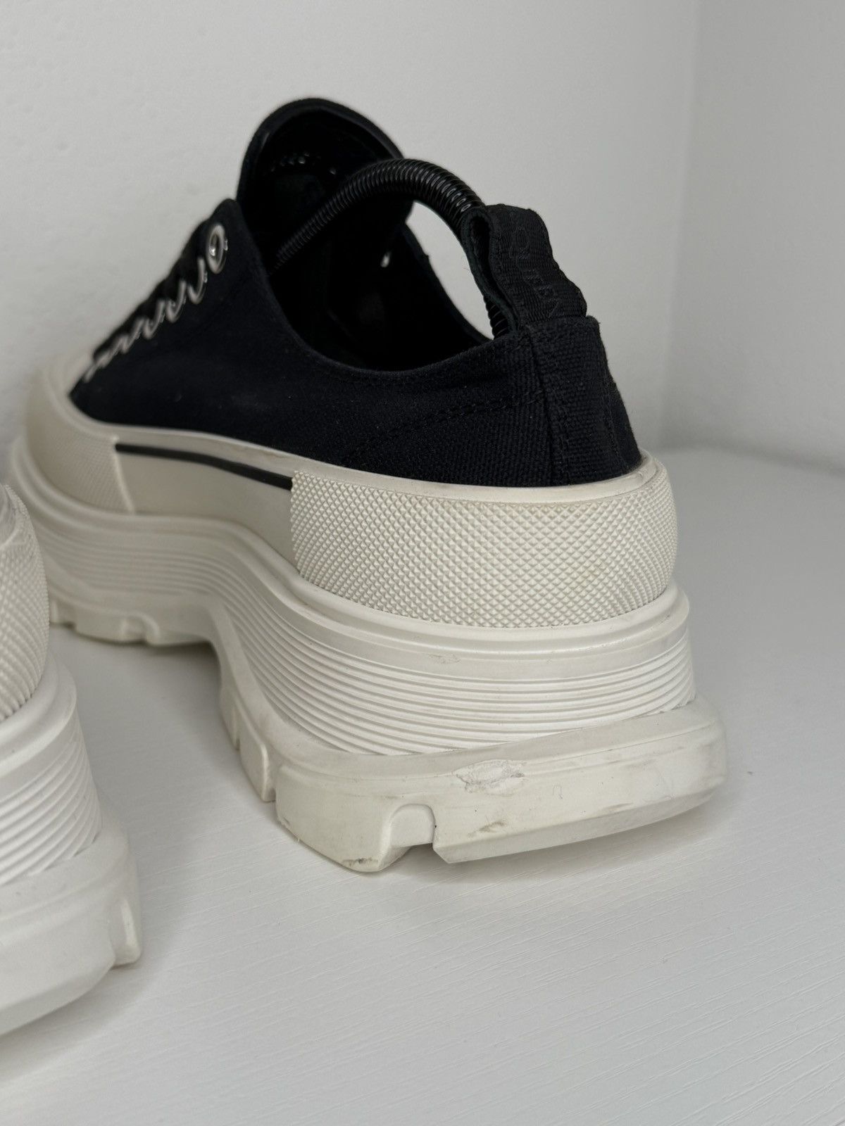 Alexander McQueen Alexander McQueen Tread Slick Sneakers Size US 10 / EU 43 - 5 Thumbnail