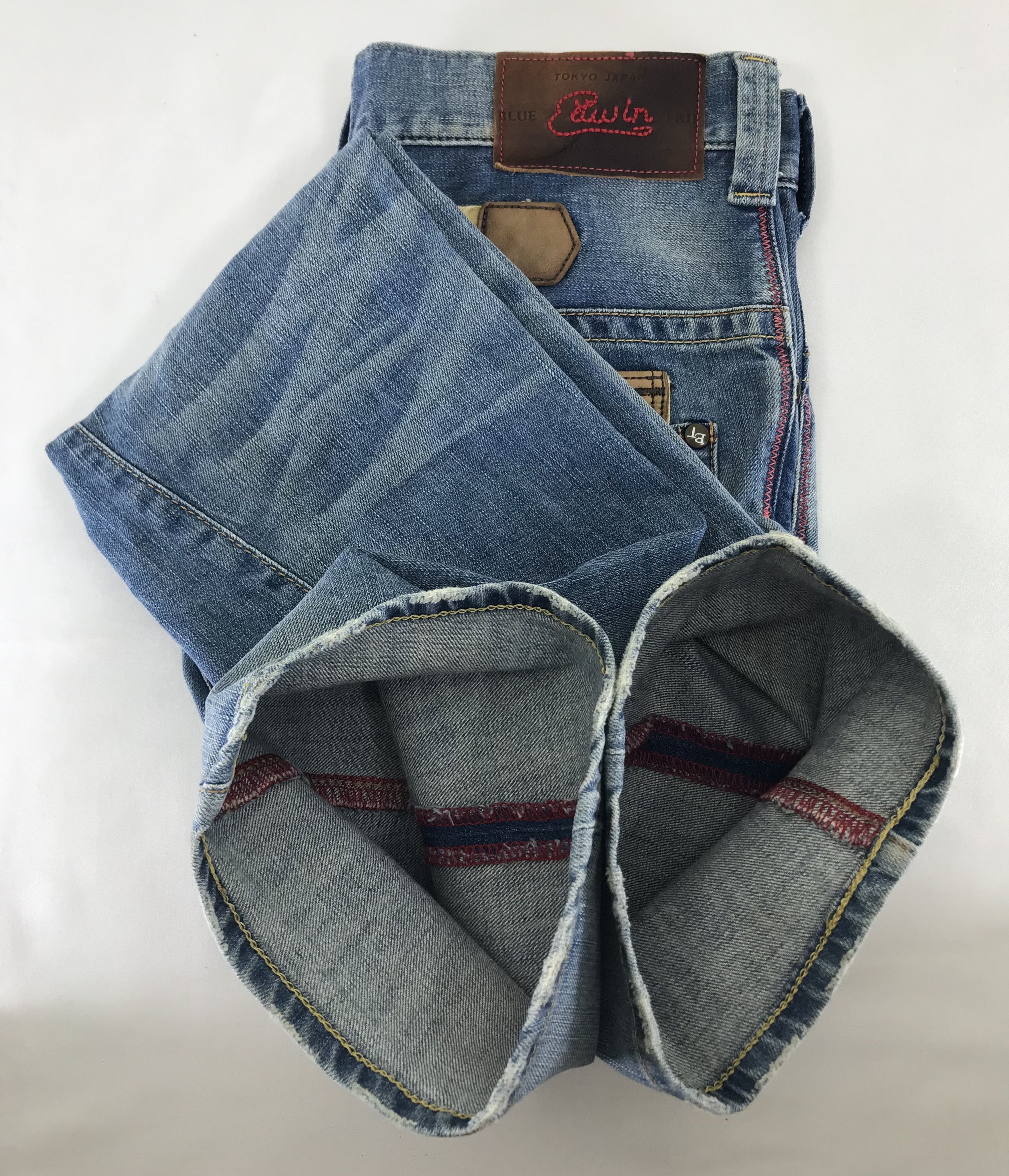 Edwin Vintage Edwin Cowboy Leather Buckle Back Flare Jeans Size US 32 / EU 48 - 14 Thumbnail