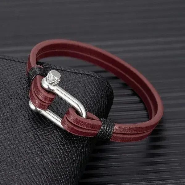 Japanese Brand U Shape Clasp Bracelet Size ONE SIZE - 1 Thumbnail