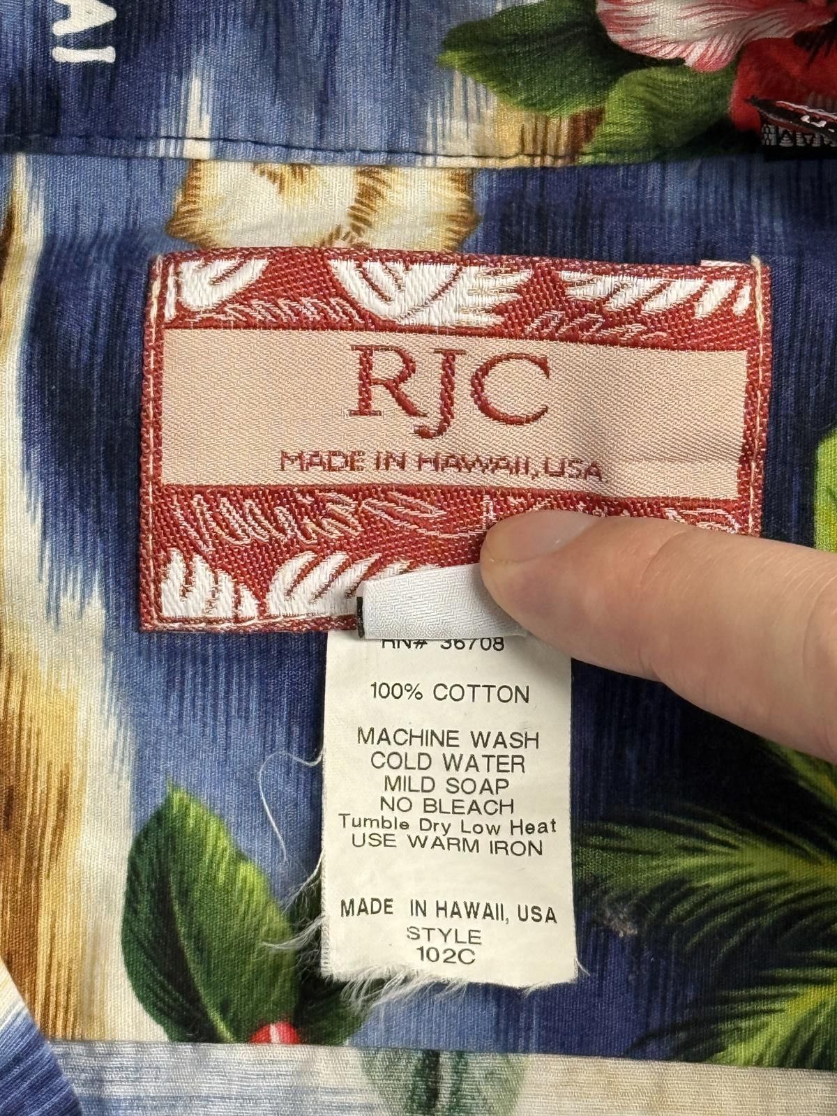 Other RJC Mens Hawaiian Shirt Hawaiian Islands Made in Hawaii - M Size US M / EU 48-50 / 2 - 3 Thumbnail