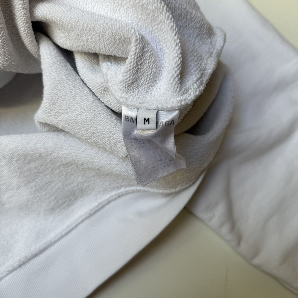 Balenciaga Balenciaga copyright oversize fit cotton white hoodie Size US M / EU 48-50 / 2 - 3 Thumbnail