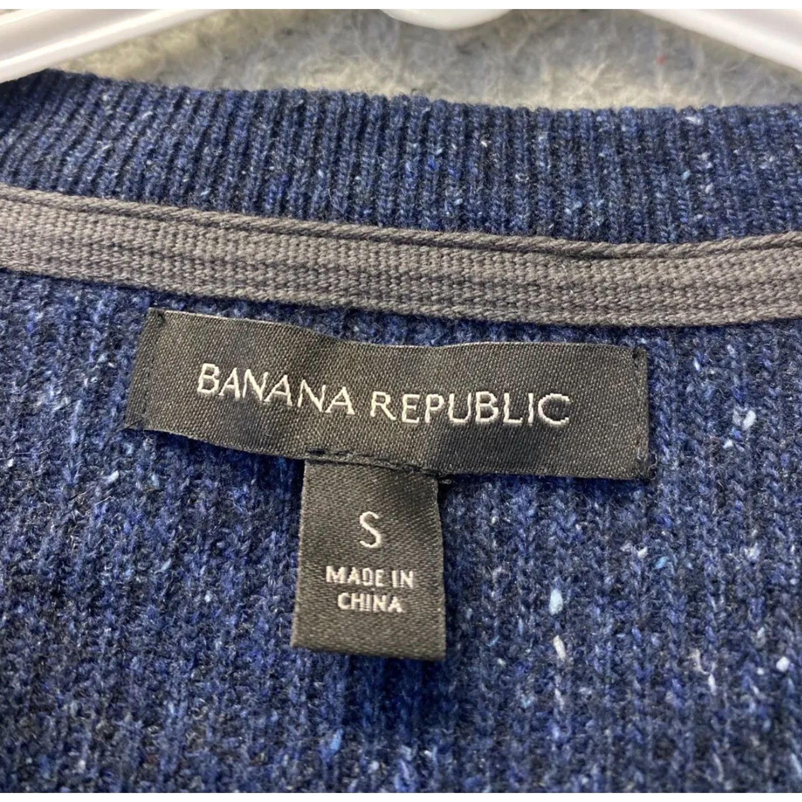 Banana Republic Banana Republic Shirt Mens Blue Knit Long Sleeve Henley Casual Outdoors /108-56 Size US S / EU 44-46 / 1 - 3 Thumbnail