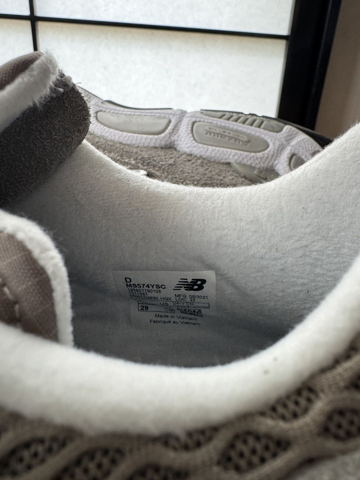 New Balance × Salehe Bembury New Balance x Salehe Bembury 574 YURT Size US 11 / EU 44 - 5 Thumbnail