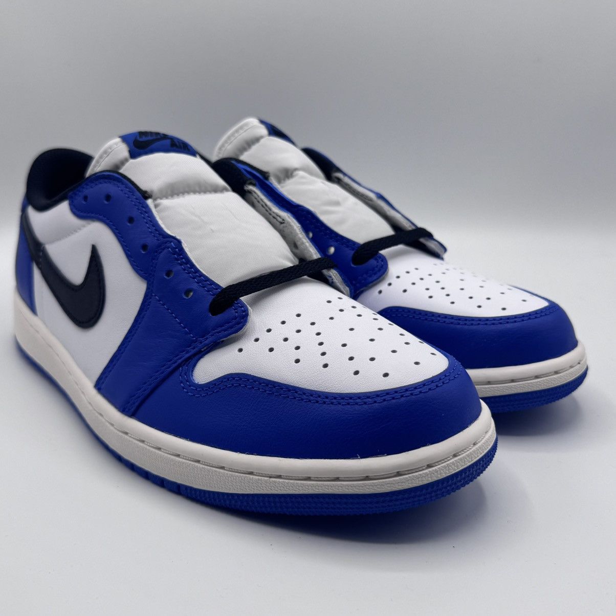 Nike AIR JORDAN 1 RETRO LOW OG MENS SIZE 10 “GAME ROYAL” Size US 10 / EU 43 - 1 Thumbnail