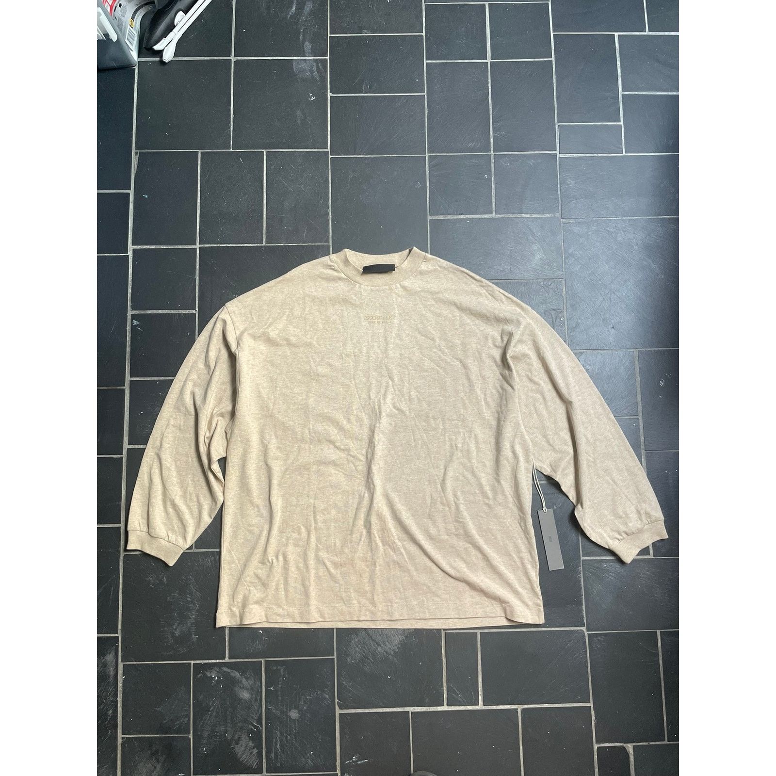 Essentials Essentials Fear Of God Tan Oversized Long Sleeve Size US M / EU 48-50 / 2 - 2 Thumbnail