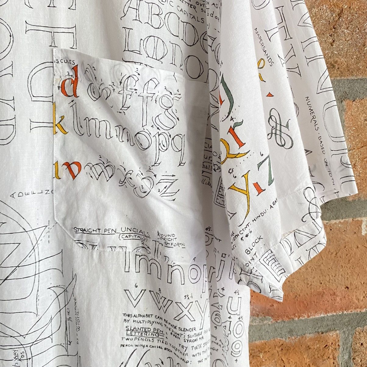 Paul Smith Paul Smith White Alphabet Print Shirt Size US XL / EU 56 / 4 - 16 Thumbnail