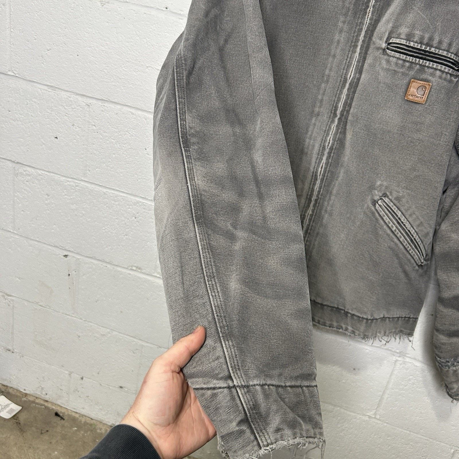 Carhartt Thrashed Vintage Carhartt Detroit Jacket “Gravel” J97 GVL Size US XL / EU 56 / 4 - 8 Thumbnail