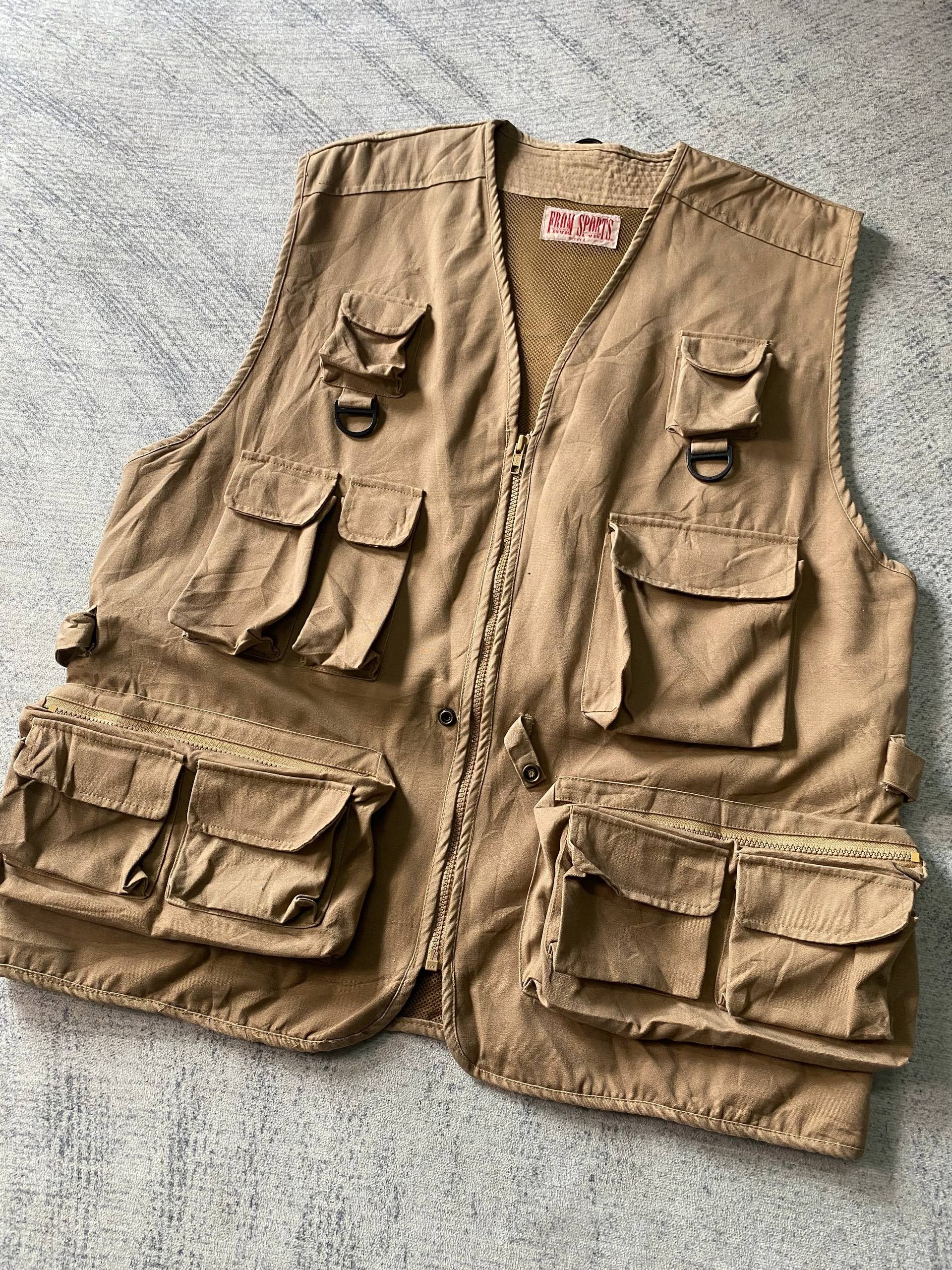 Japanese Brand Rare Tactical Multipocket Outdoor Vest Size US L / EU 52-54 / 3 - 2 Thumbnail