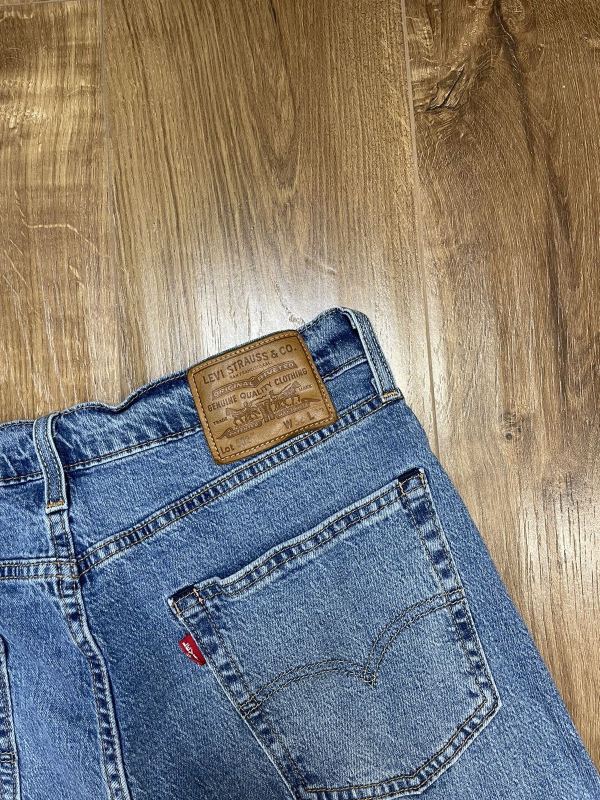 Levi's Vintage Levi’s 502 Y2K Blue Stonewashed Denim Jeans Pants Size US 32 / EU 48 - 19 Thumbnail