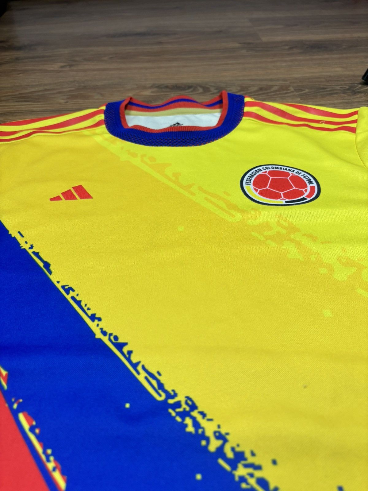 Adidas Adidas Colombia 2022 World Cup Special Version Soccer Jersey Size US L / EU 52-54 / 3 - 6 Thumbnail