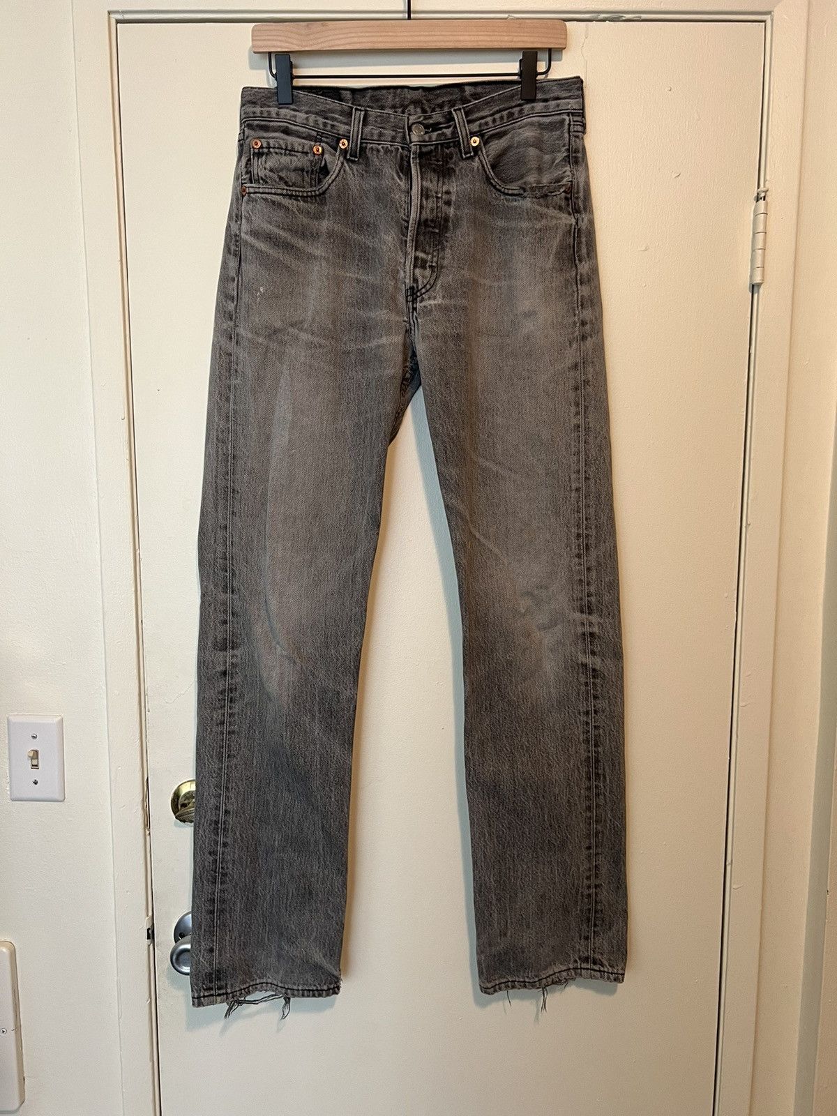 image of 90's Vintage Levis 501 Grey Jeans Denim, Men's (Size 30)