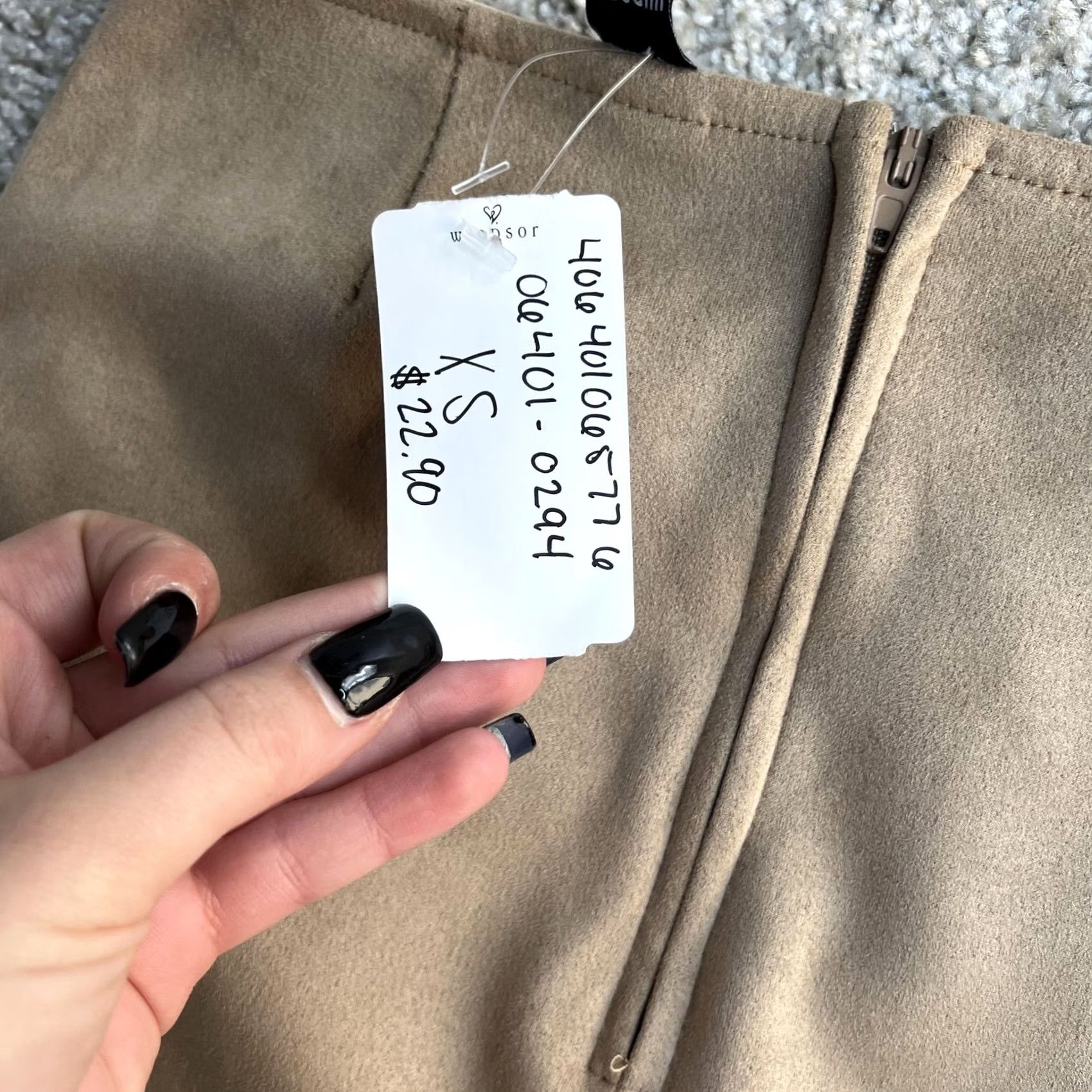 Vintage Windsor Skirt Womens XS Brown Suede Look Tulip Mini Wrap High Waist Asymmetric XS Brown Suede Look Tulip Mini Skirt Womens Size 26" / US 2 / IT 38 - 4 Thumbnail