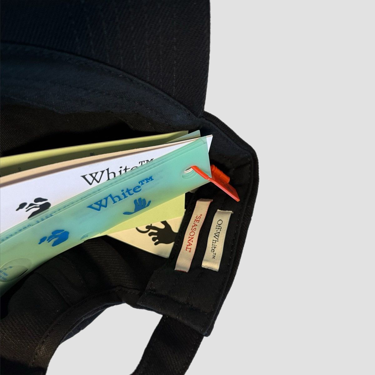 Off-White Off-White Bookish OW Baseball Cap Size ONE SIZE - 6 Thumbnail