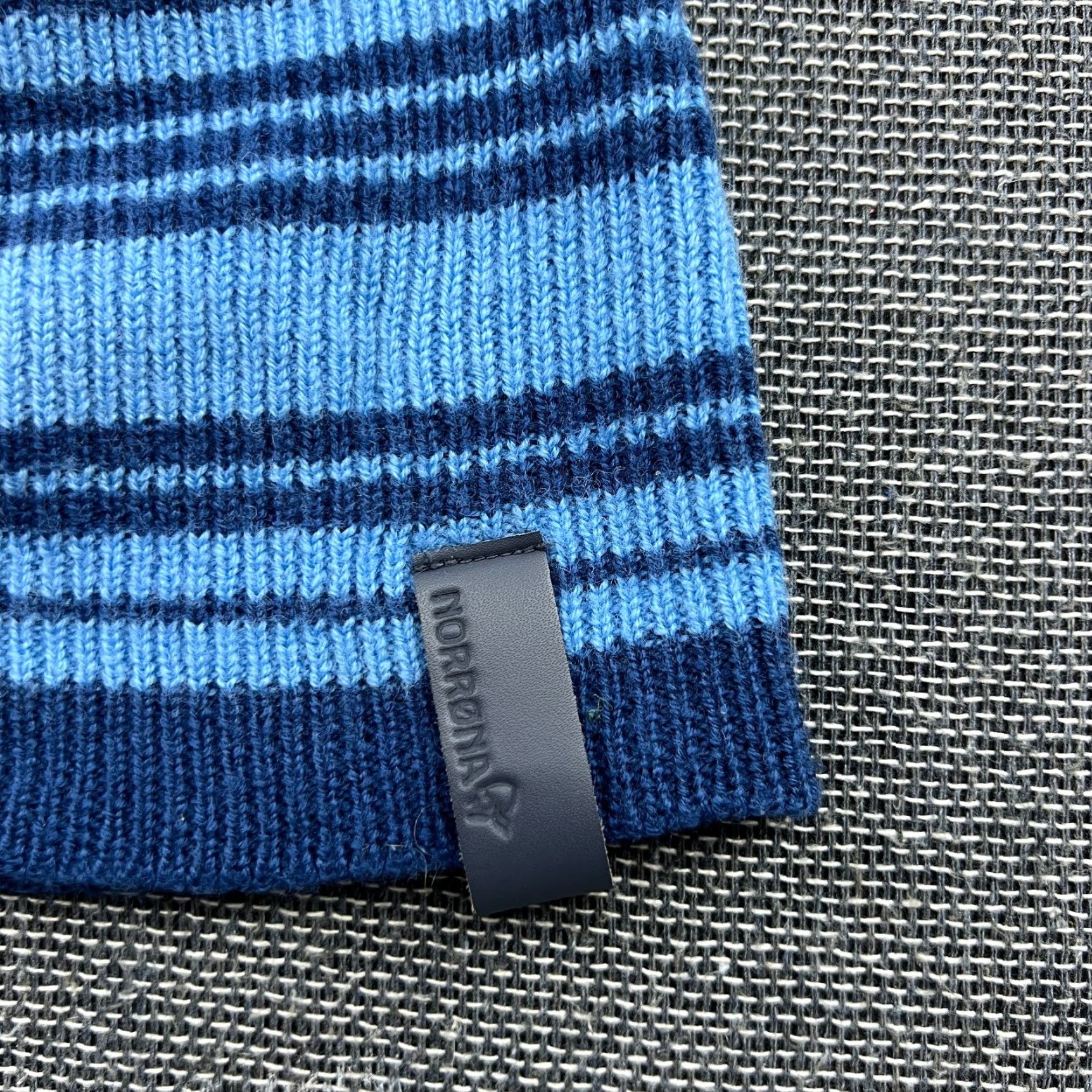 Vintage Norrona /29 Light Weigh Beanie Hat 100% Merino Wool One Size Blue Lightweight Beanie Wool Unisex Adults Mens Womens Size ONE SIZE - 2 Thumbnail