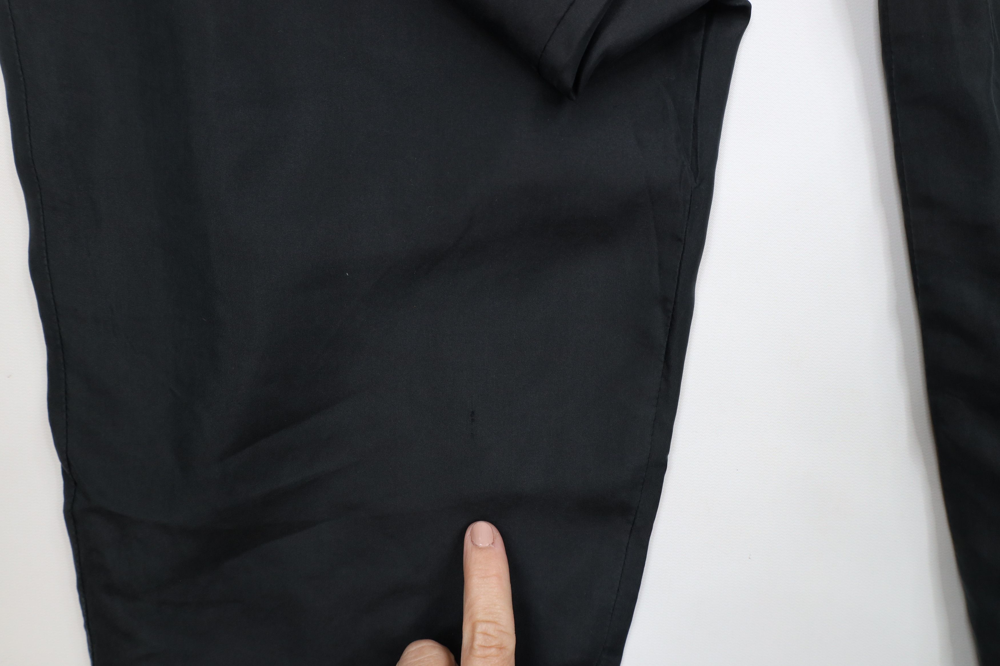 Vintage Vintage 90s Streetwear Blank Silk Tapered Leg Pants Black Size US 34 / EU 50 - 5 Thumbnail
