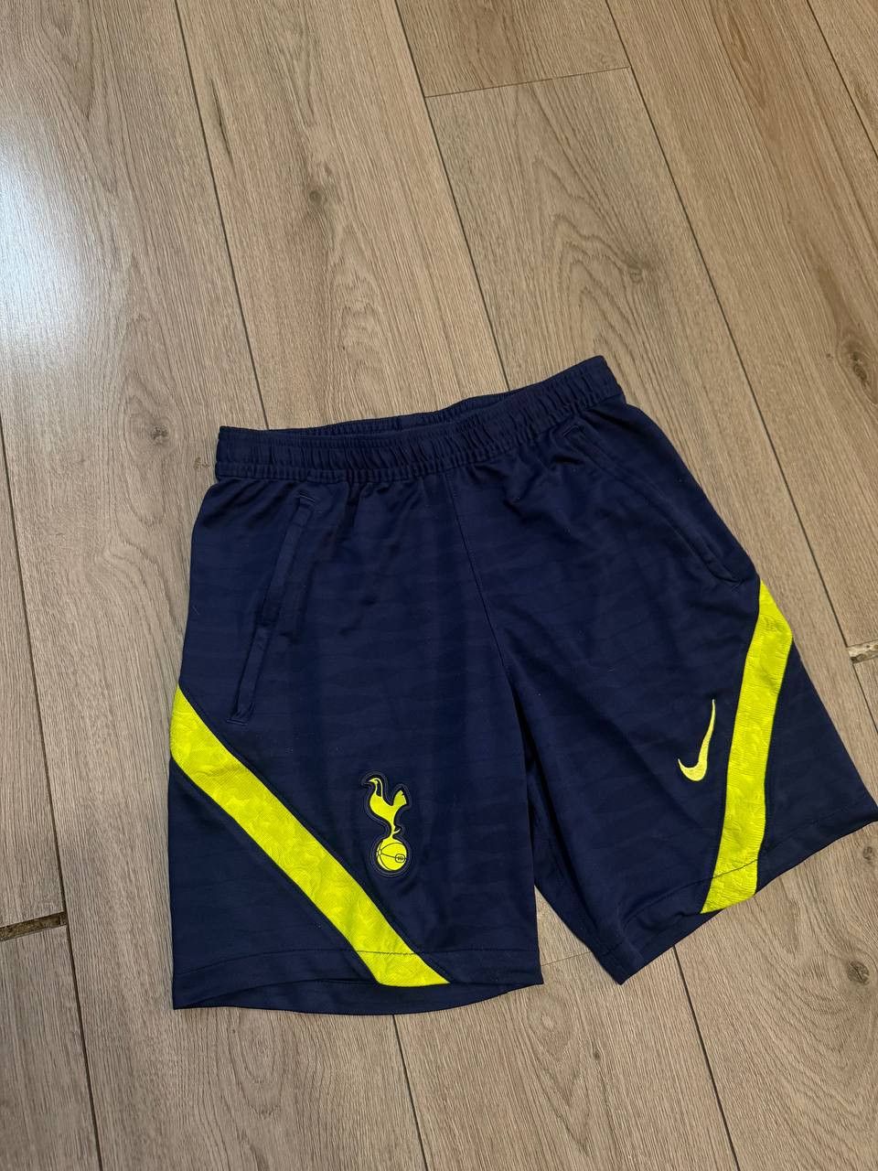 Nike Tottenham 2021/22 Training Football Soccer Shorts Nike Men S Size US 28 / EU 44 - 2 Thumbnail