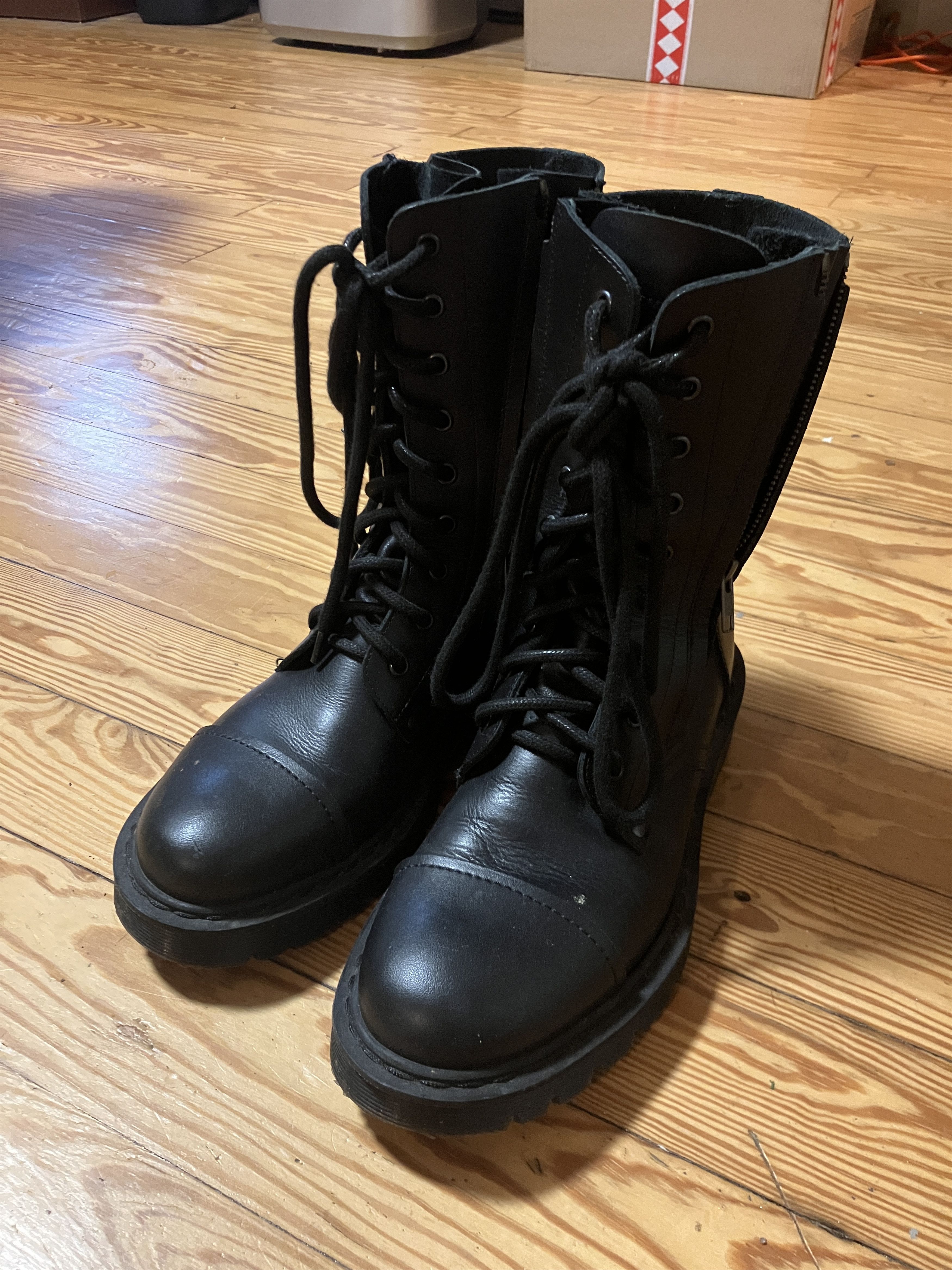 Vetements boots men clearance