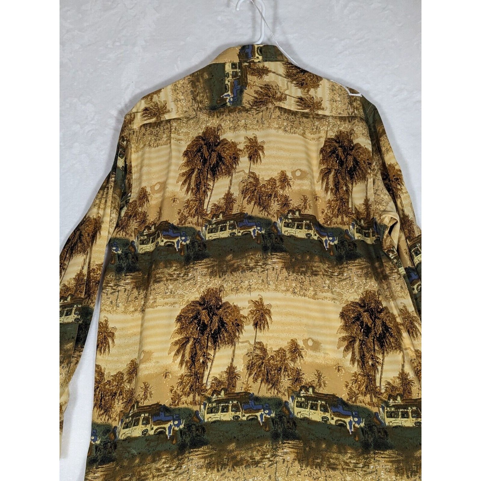 The Unbranded Brand Loprestri Luidio Group mens16-16.5" Shirt L Chest 50" Size US L / EU 52-54 / 3 - 14 Thumbnail