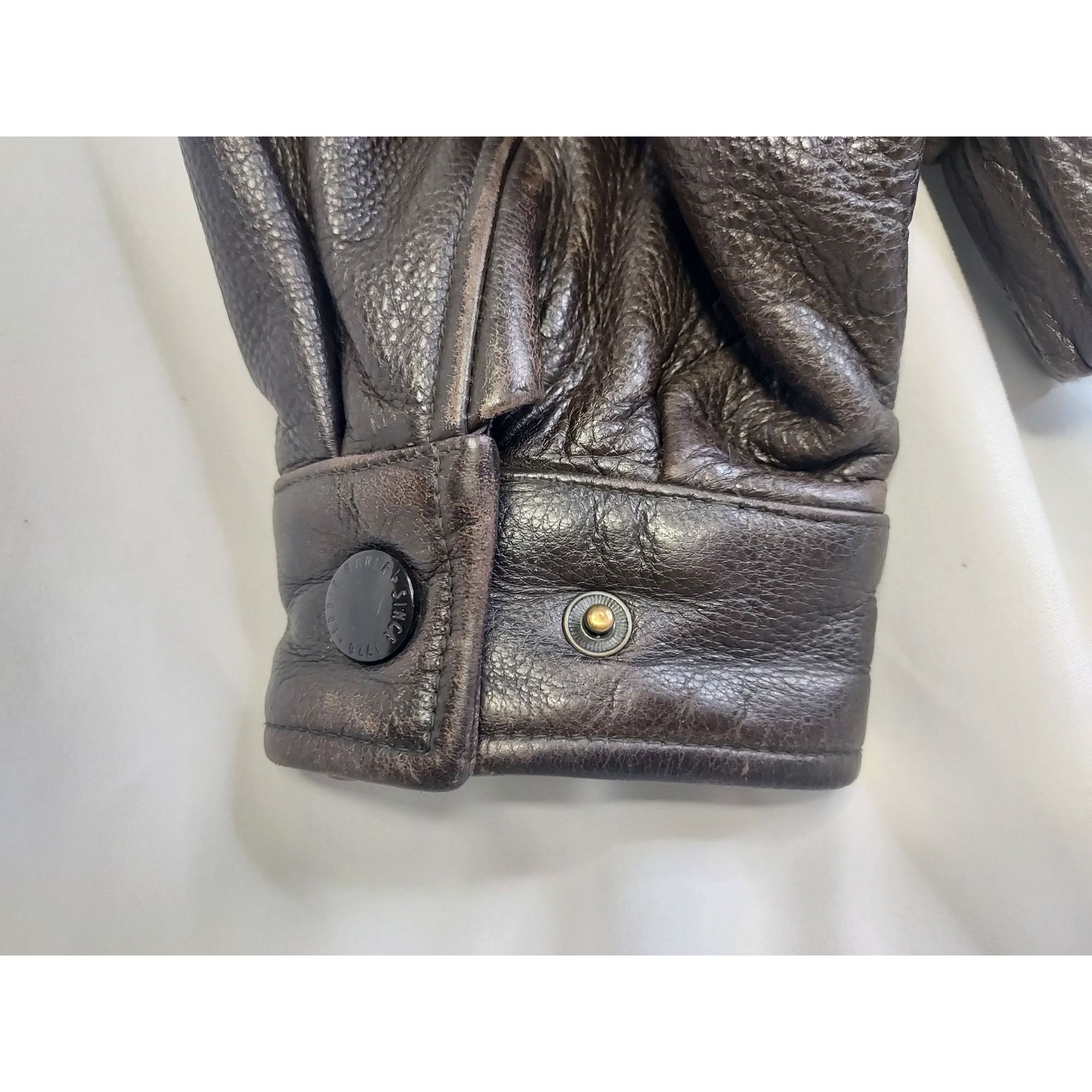 Eddie Bauer Eddie Bauer Men's Leather Jacket L Brown Genuine Leather Dis Size US L / EU 52-54 / 3 - 15 Thumbnail