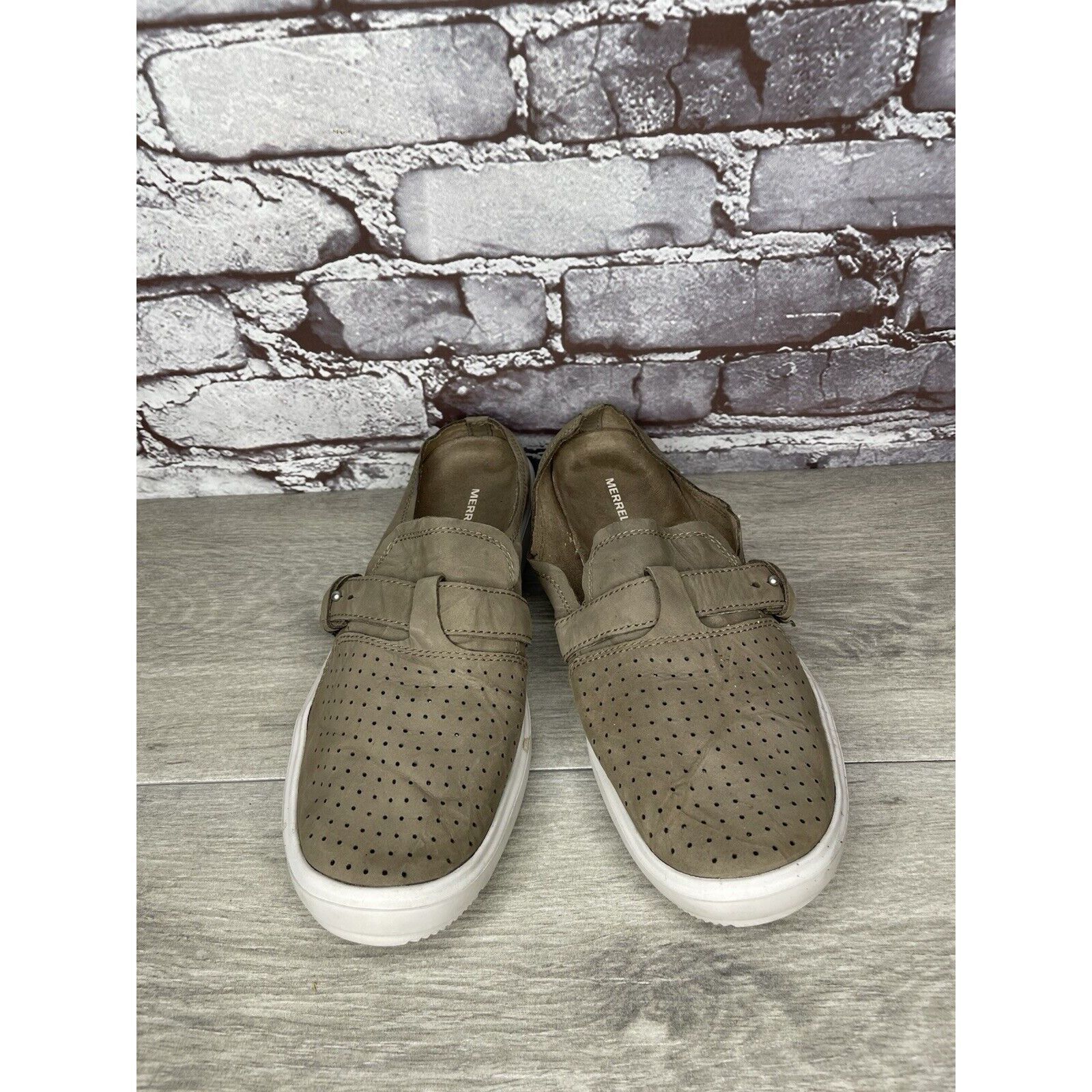 Merrell Merrell Perforated Gray Nubuck Around Town City Slip On Shoe Size US 9.5 / IT 39.5 - 2 Thumbnail