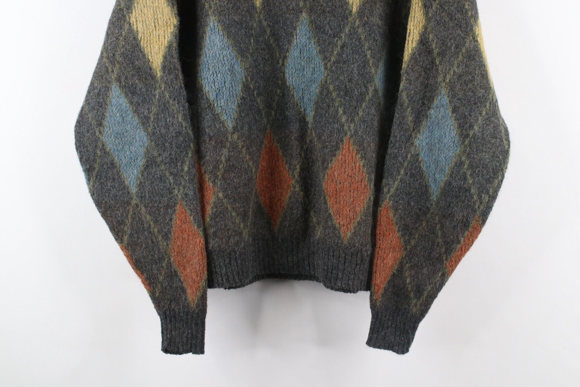 Vintage Vintage 50s 60s Streetwear Knit Argyle Diamond Sweater USA Size US M / EU 48-50 / 2 - 3 Thumbnail