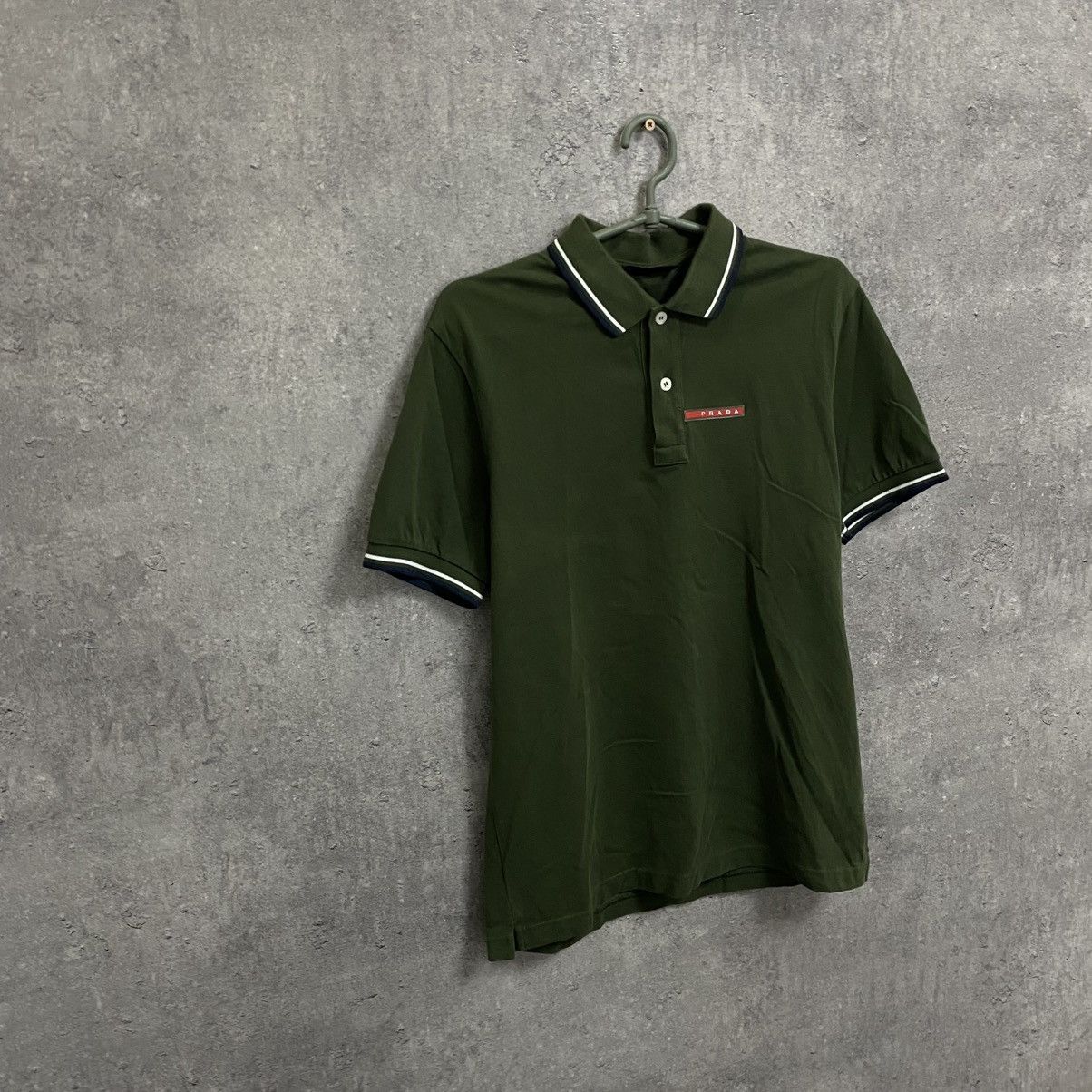 Prada Prada Polo Red Tab T-Shirt Size US M / EU 48-50 / 2 - 5 Thumbnail