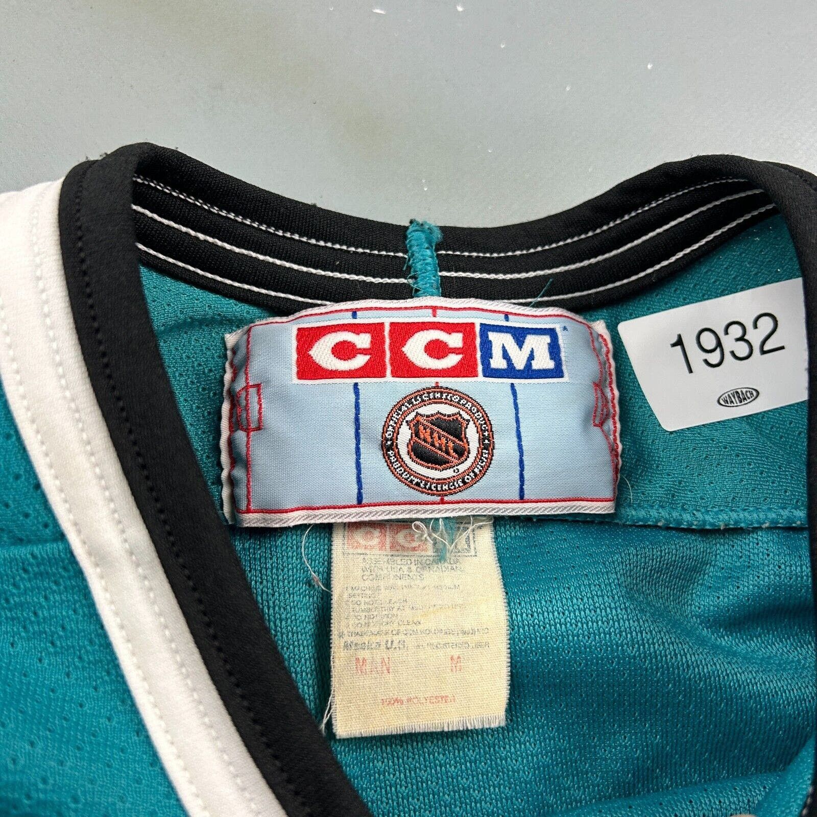 Ccm VINTAGE 90s | San Jose Sharks CCM Maska Hockey Jersey sz M Size US M / EU 48-50 / 2 - 5 Thumbnail