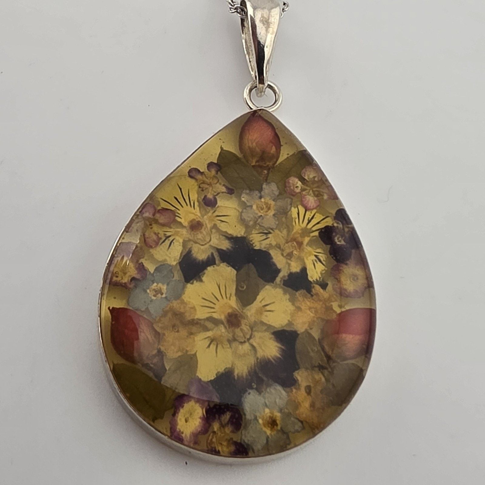 Other ATI Mexico 925 Sterling Silver Flower Resin Pendant Necklace Size ONE SIZE - 7 Thumbnail