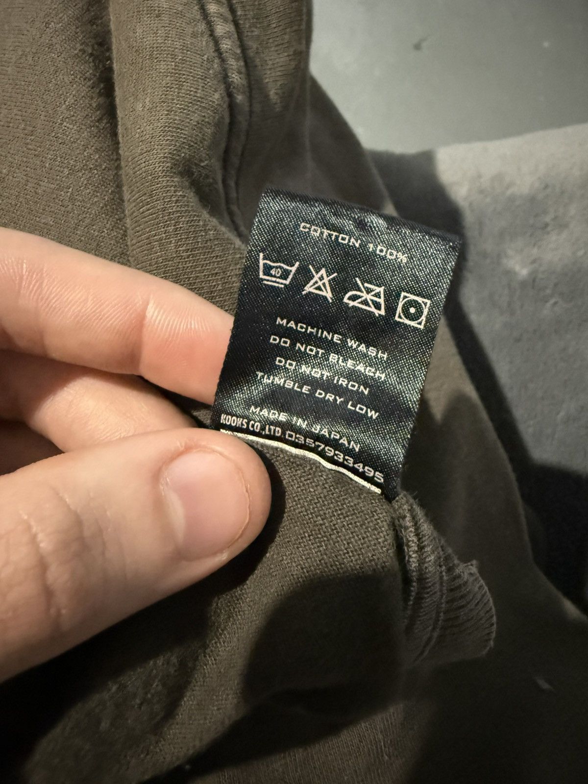 Number (N)ine A/W04 "Give Peace a Chance" illegitimate son of a bush tee Size US M / EU 48-50 / 2 - 7 Thumbnail