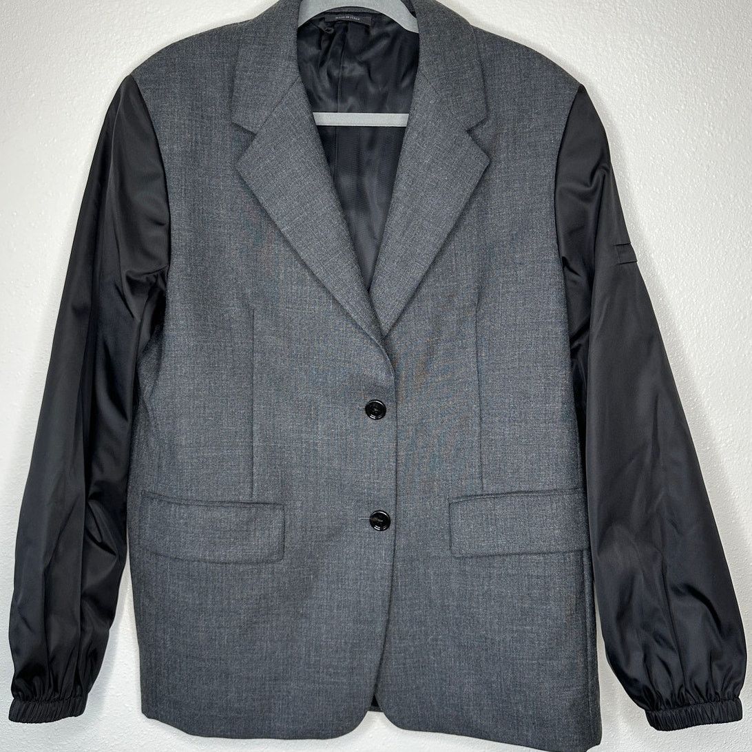 Prada Prada Single Breasted Wool ReNylon Jacket 42 / XL Size XL / US 12-14 / IT 48-50 - 1 Thumbnail