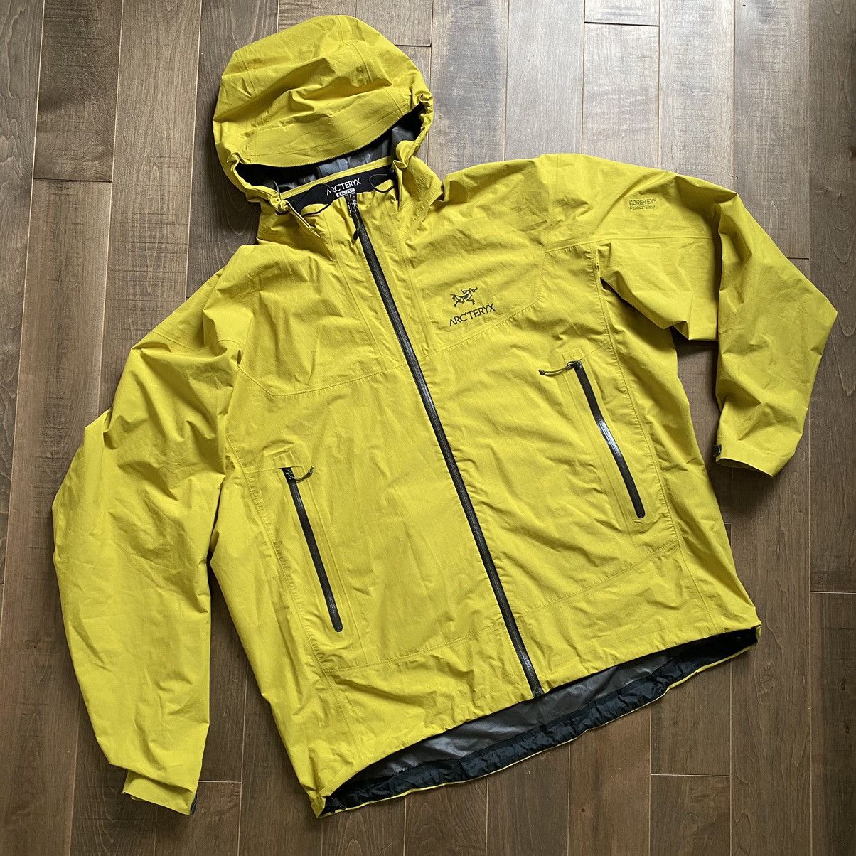Arc'Teryx Arc’teryx Goretex Paclite Shell Jacket Mustard Yellow XXL ...