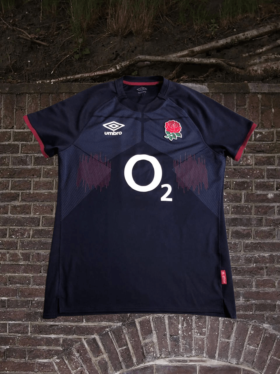 Umbro ENGLAND NATIONAL TEAM RUGBY UNION AWAY JERSEY SHIRT Size US L / EU 52-54 / 3 - 1 Thumbnail