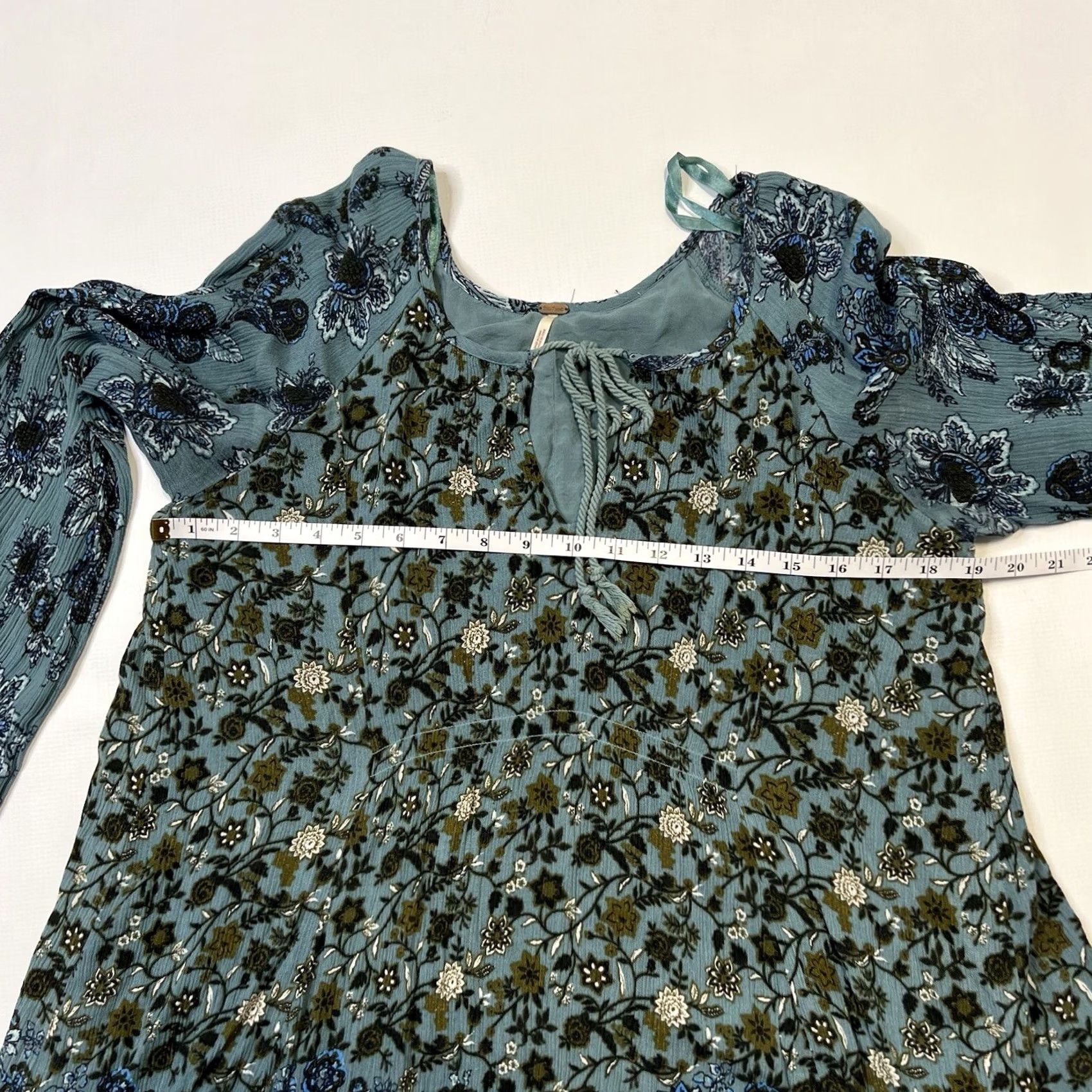 Free People Free People Dress Womens M Lucky Loosey Mini Tunic Blue Paisley Floral Boho Puff Sleeve V-Neck Lined Casual Party/Cocktail Travel Size M / US 6-8 / IT 42-44 - 4 Thumbnail