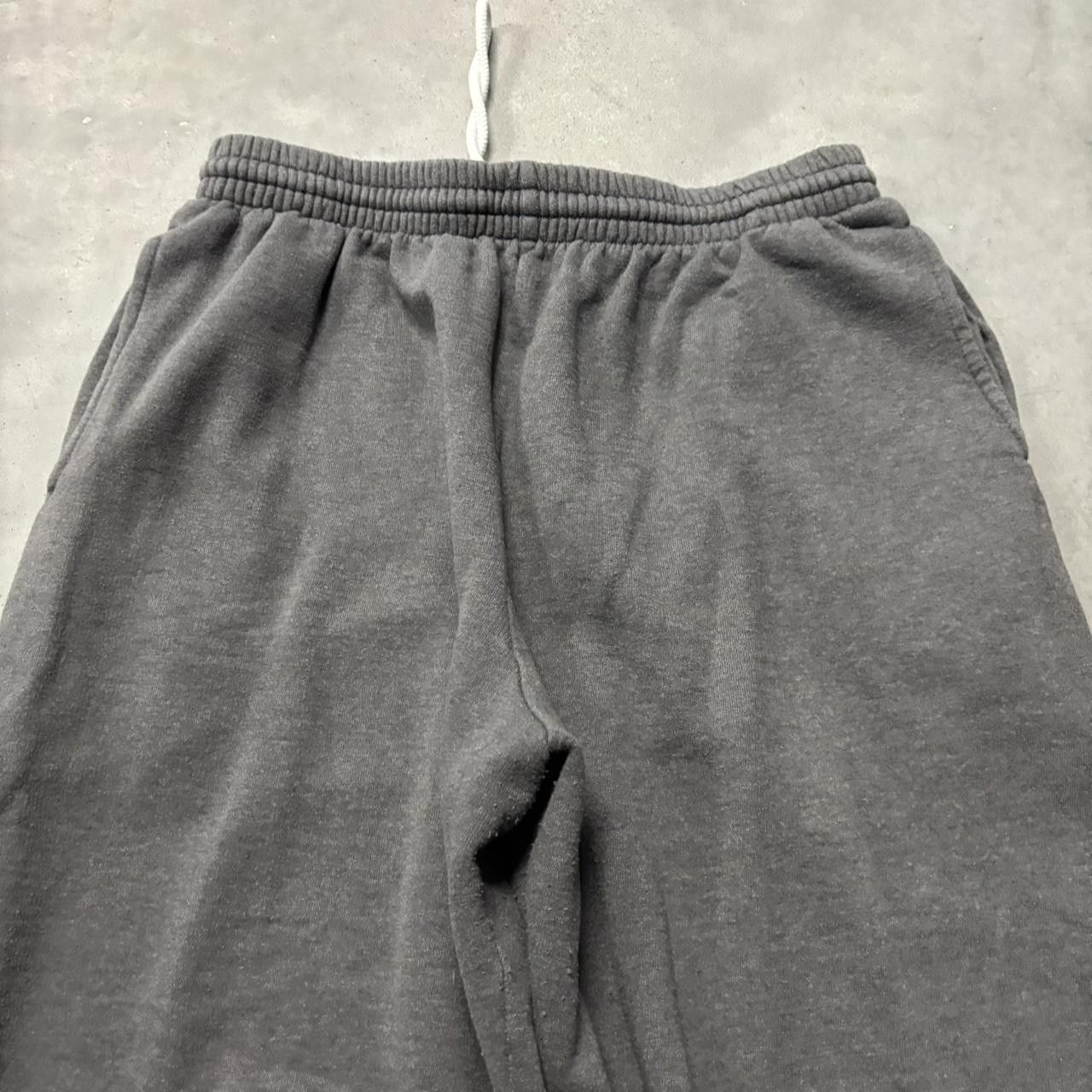Japanese Brand × Vintage Crazy Vintage Y2K/2000s Faded Grey Skater Essential Sweatpants! Size US 32 / EU 48 - 4 Thumbnail