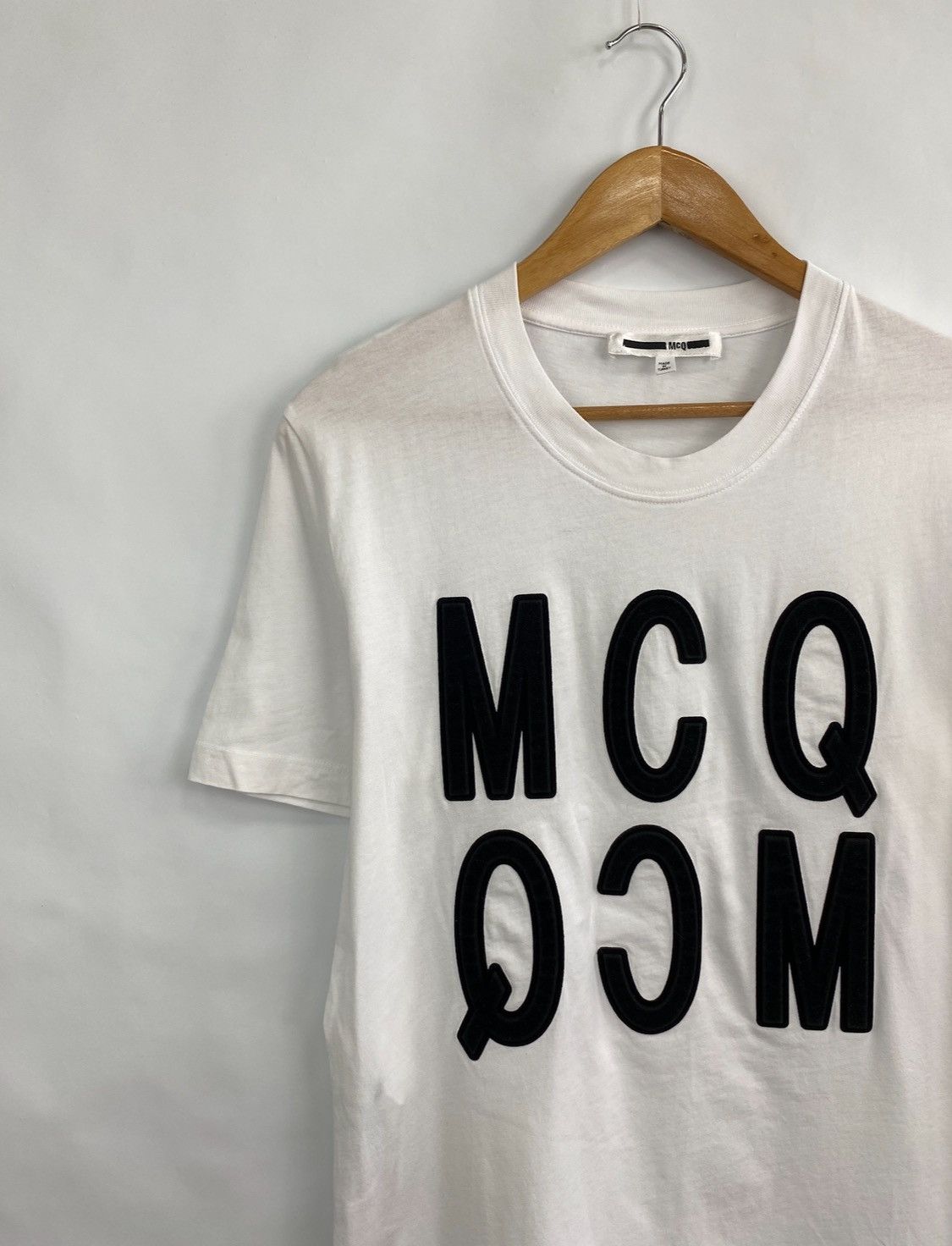 🇮🇹 Alexander McQueen London Rare T-Shirt Retro Hype Y2K