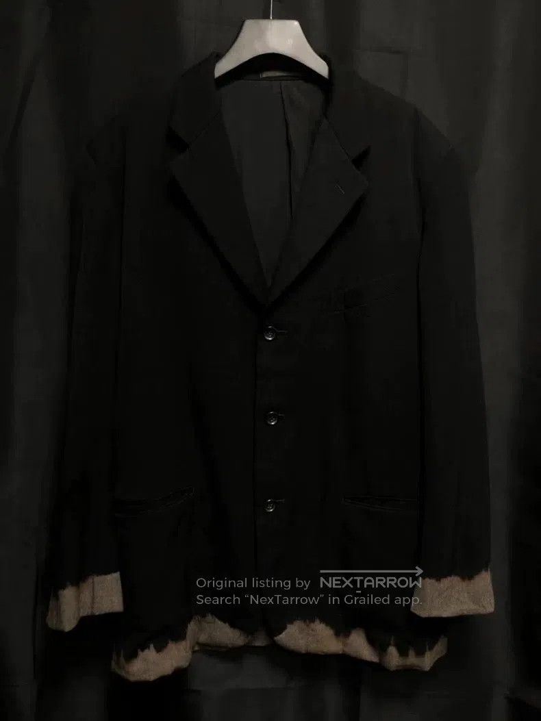 Comme des Garcons Comme Des Garcons Discolored Period Coat Size US M / EU 48-50 / 2 - 1 Thumbnail