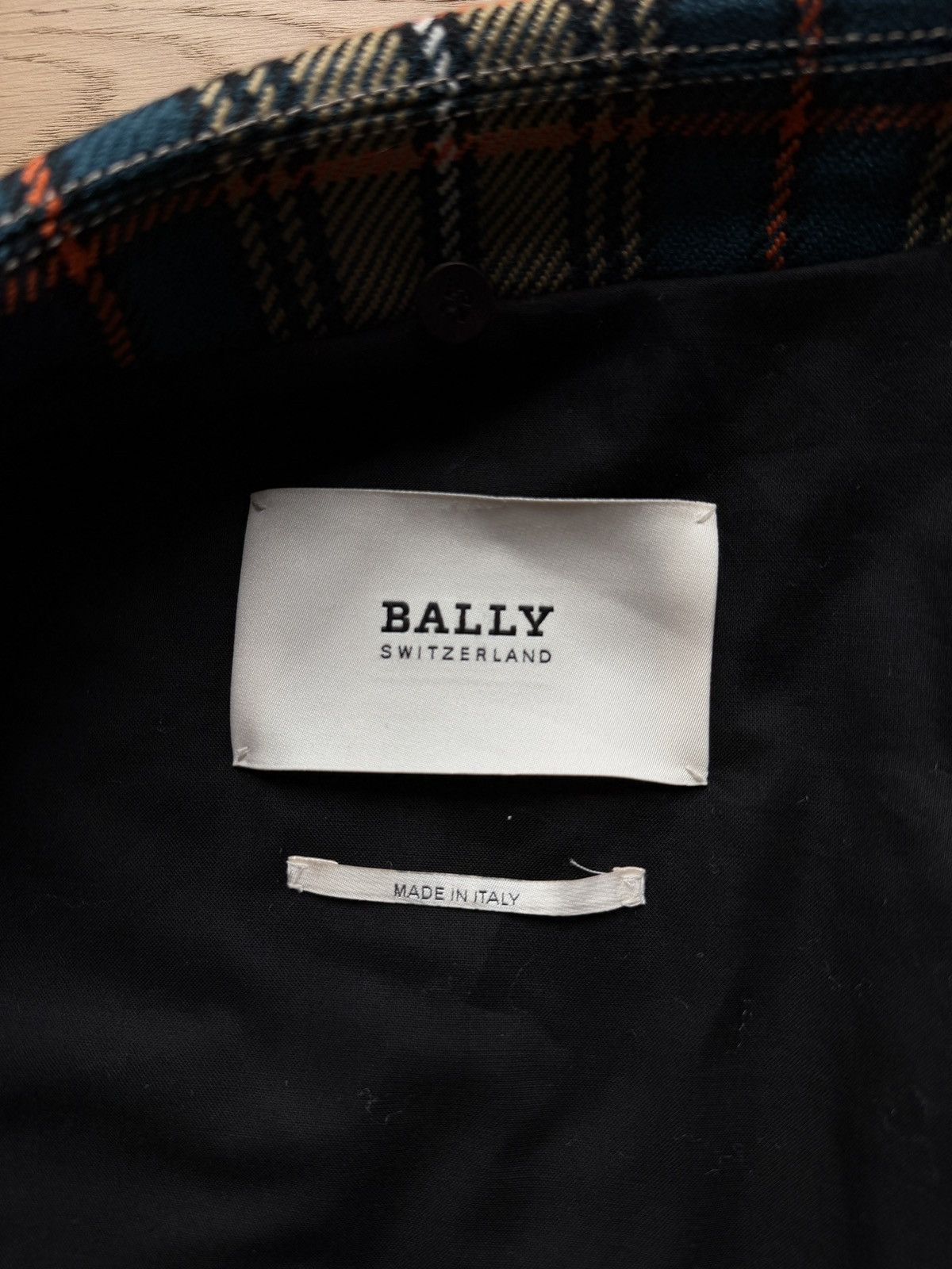 Bally Bally Plaid Trench Coat with Fleece collar Size US L / EU 52-54 / 3 - 7 Thumbnail
