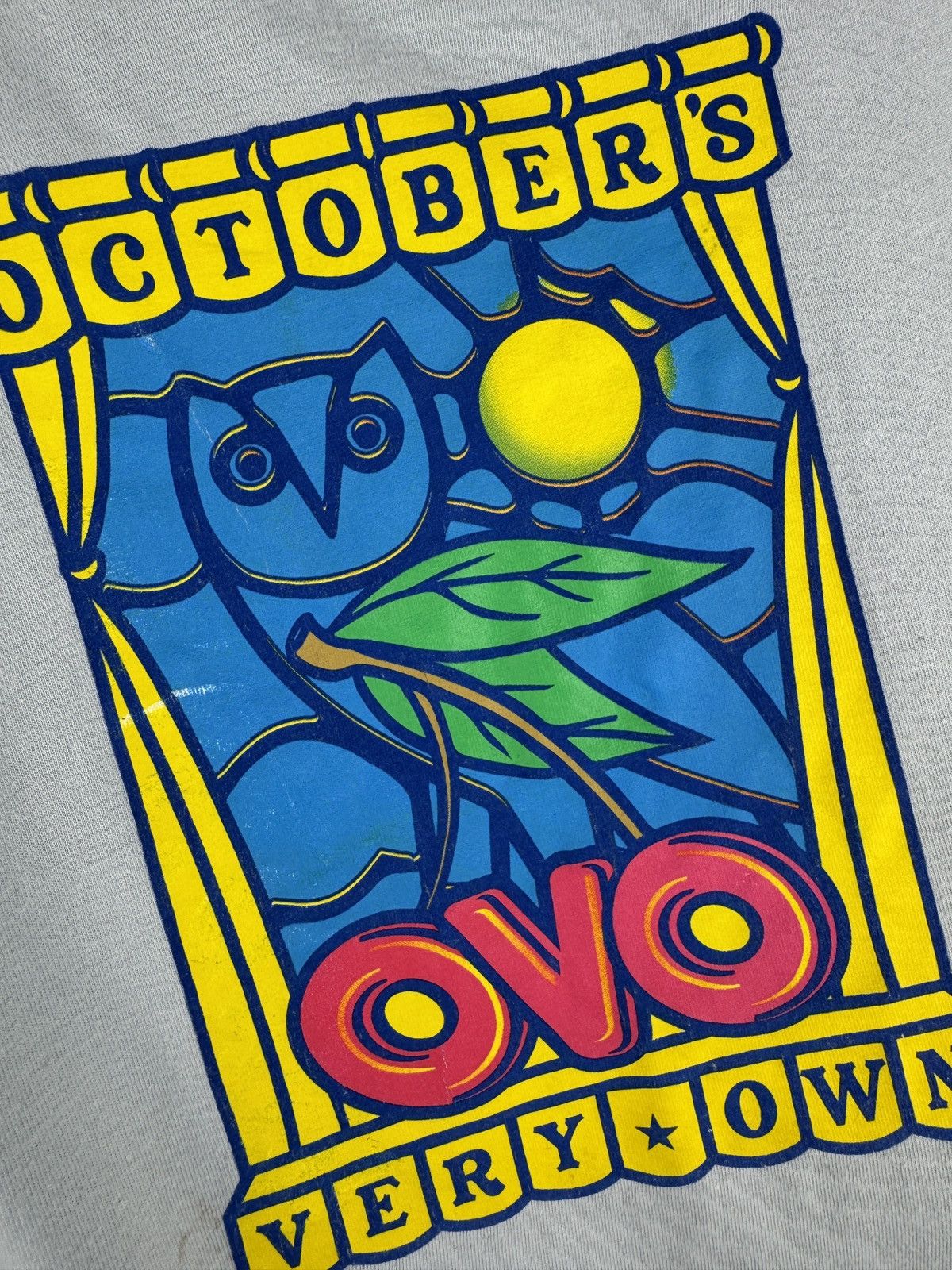 Drake Mens Vintage Octobers Very Own T-shirt drake tee y2k Size US L / EU 52-54 / 3 - 9 Thumbnail