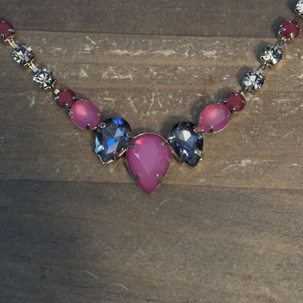 Loft Loft gold tone pink and gray rhinestone necklace Size ONE SIZE - 3 Thumbnail