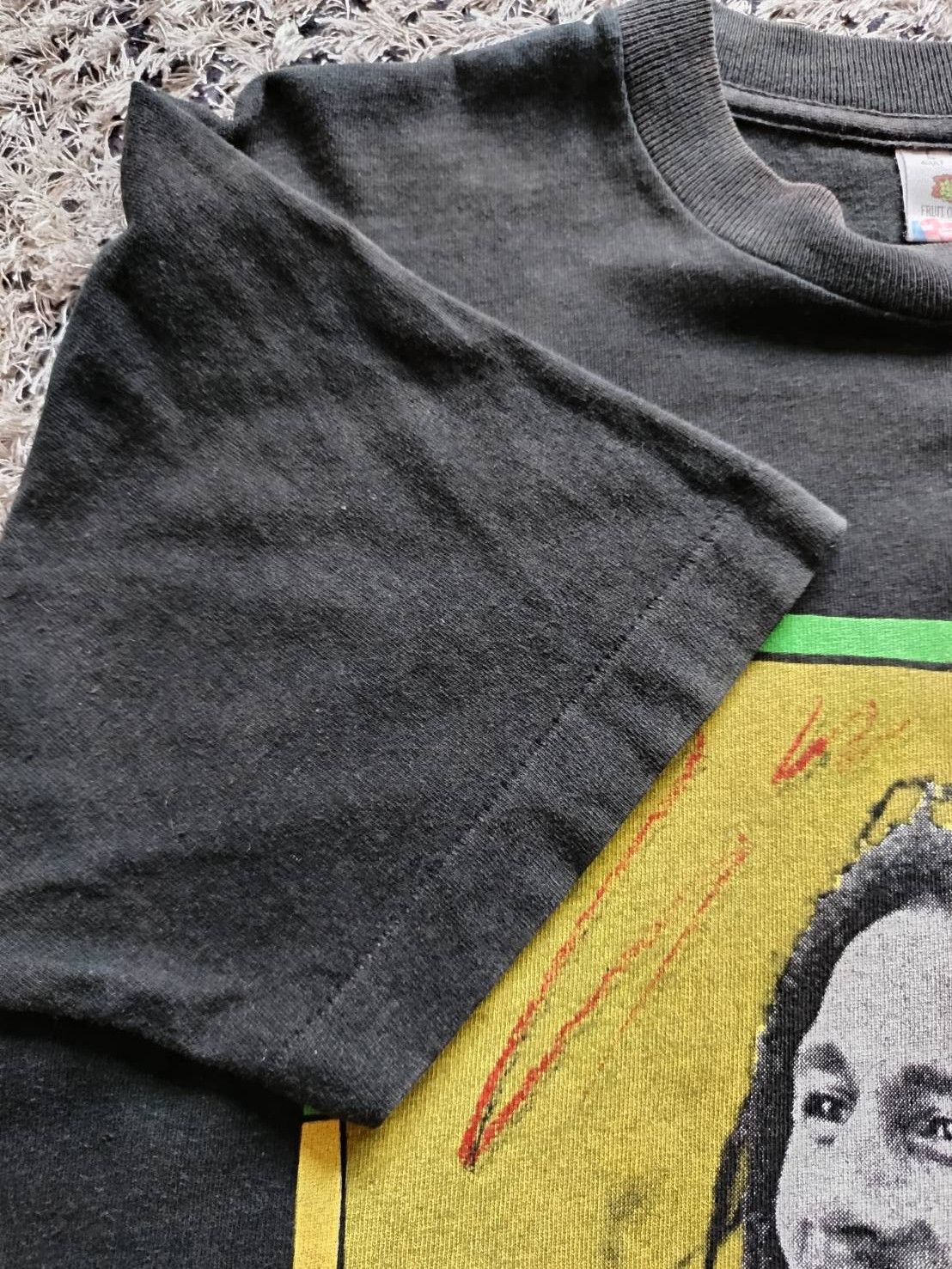 Vintage Bob Marley free your mind Vintage 1993 Size US M / EU 48-50 / 2 - 7 Thumbnail